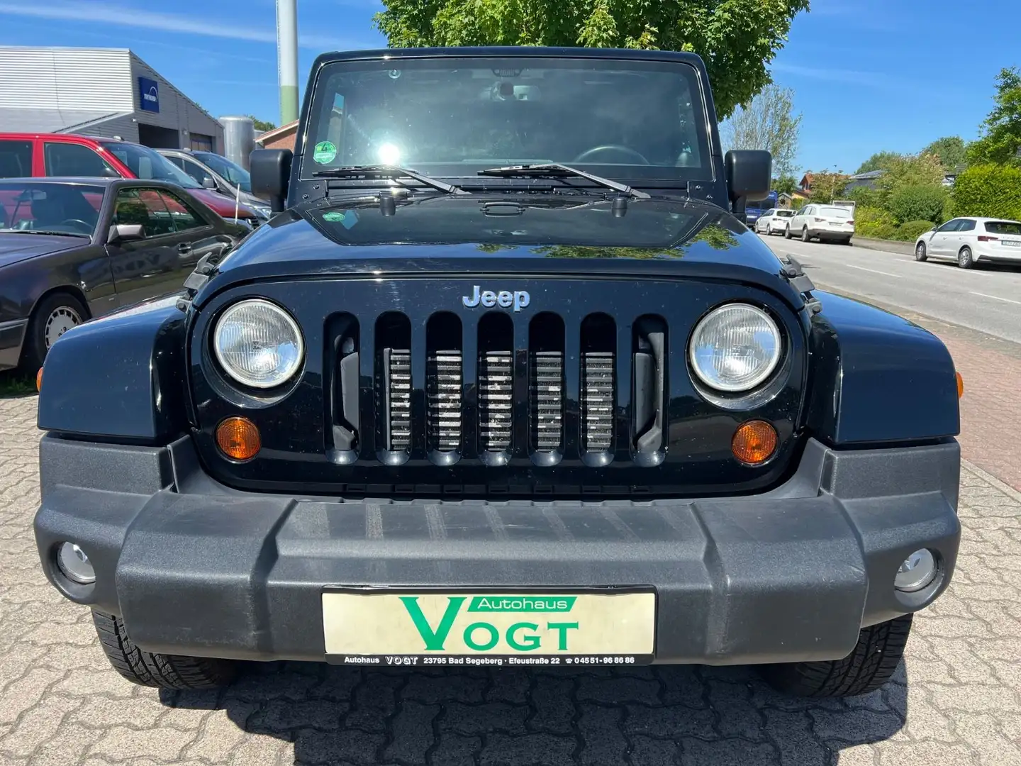 Jeep Wrangler / Wrangler Unlimited Sahara Noir - 2