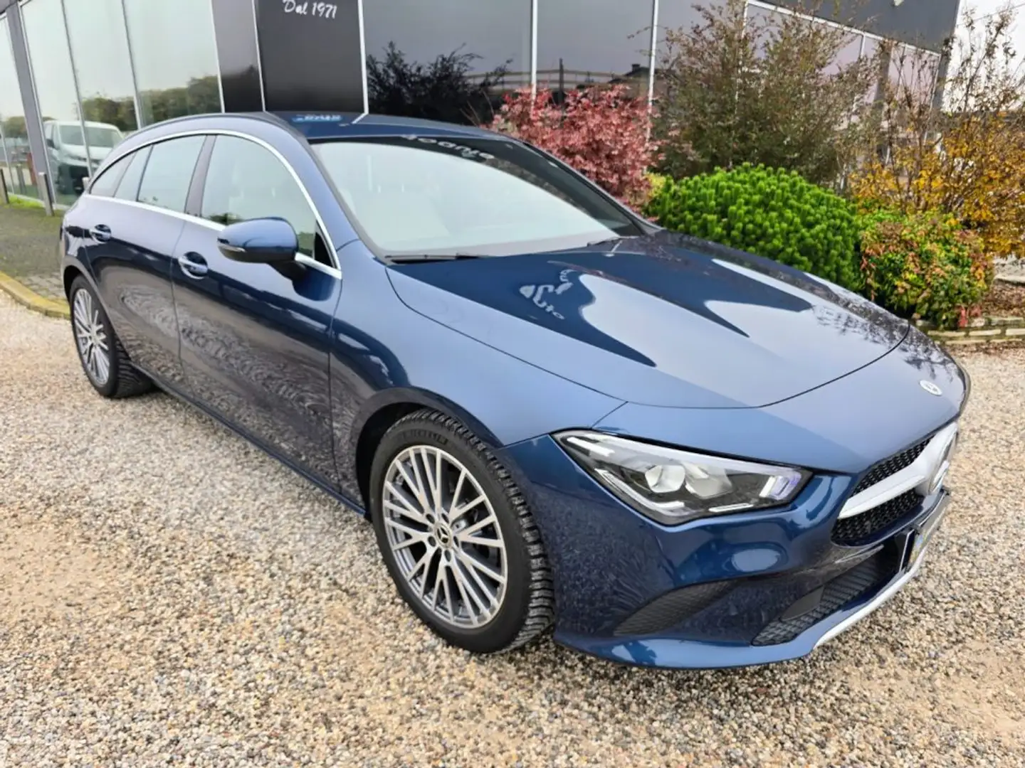 Mercedes-Benz CLA 180 d Automatic Shooting Brake Blu/Azzurro - 2