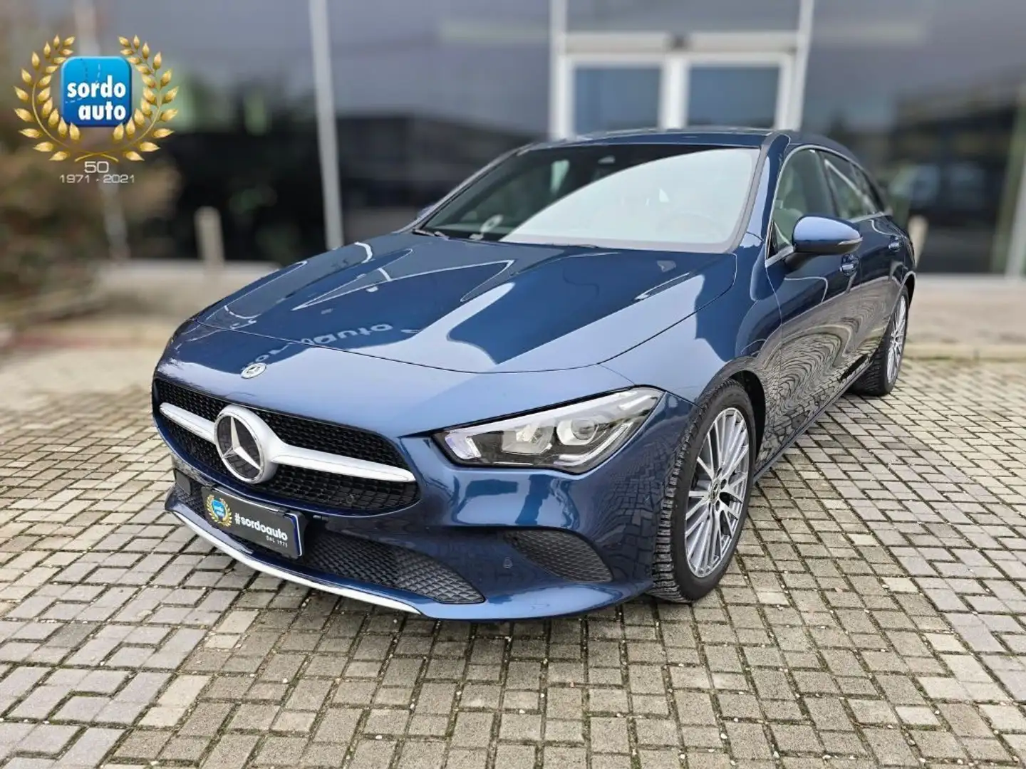 Mercedes-Benz CLA 180 d Automatic Shooting Brake Blu/Azzurro - 1