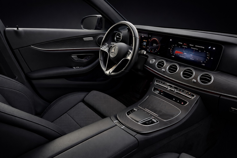 Mercedes-Benz E 400 d 4MATIC "NIGHTPAKET" WIDESCREEN DISTRONIC KAMERA! — photo 3