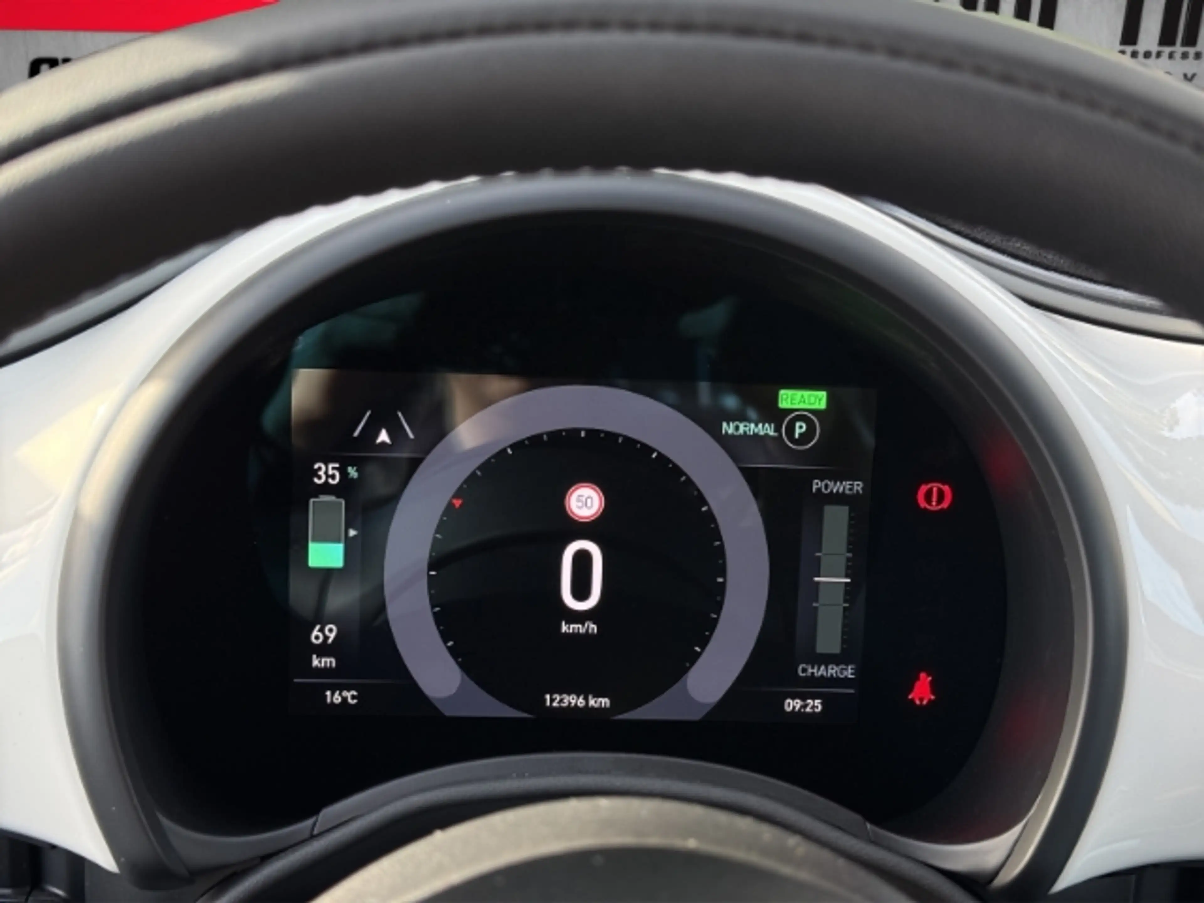 Fiat 500e Basis/Navi/RFK/Alu/Apple&Android — photo 12