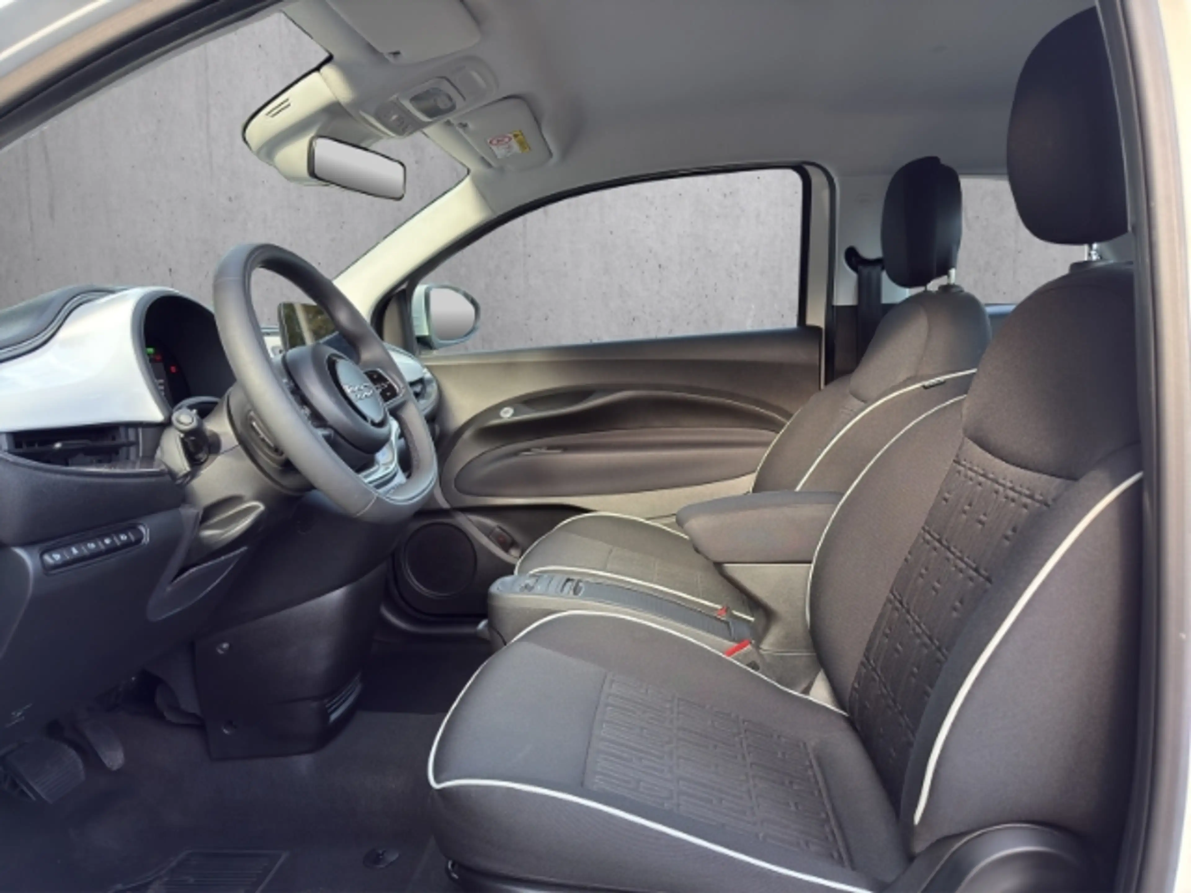 Fiat 500e Basis/Navi/RFK/Alu/Apple&Android — photo 7