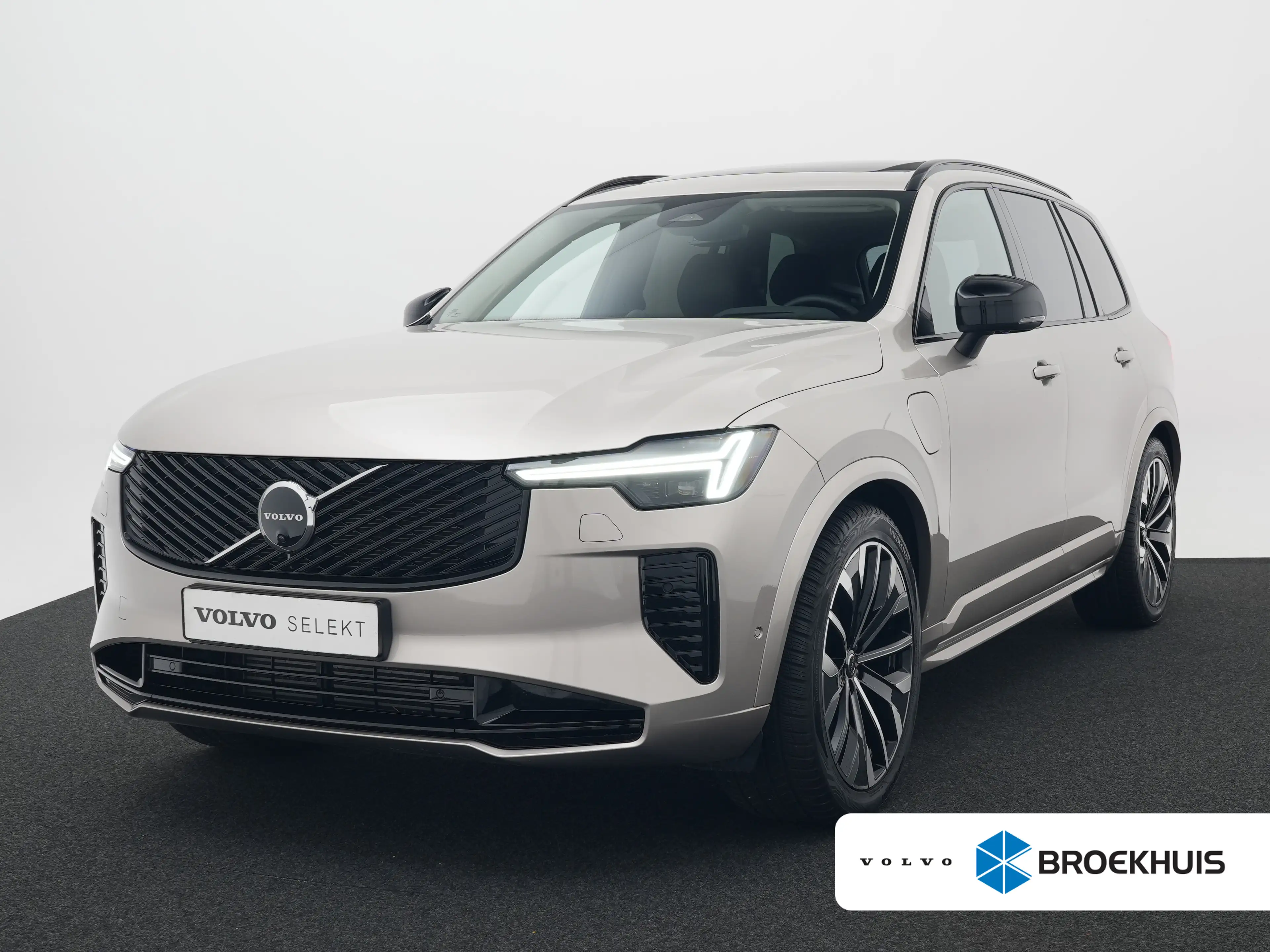 Volvo XC90 T8 Recharge AWD Ultra Dark | Luchtvering | Bowers