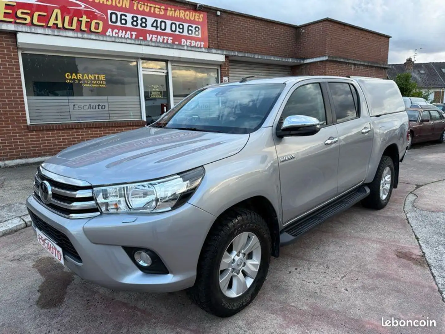 Toyota Hilux double cabine 4x4 boite auto tva récupérable - 1