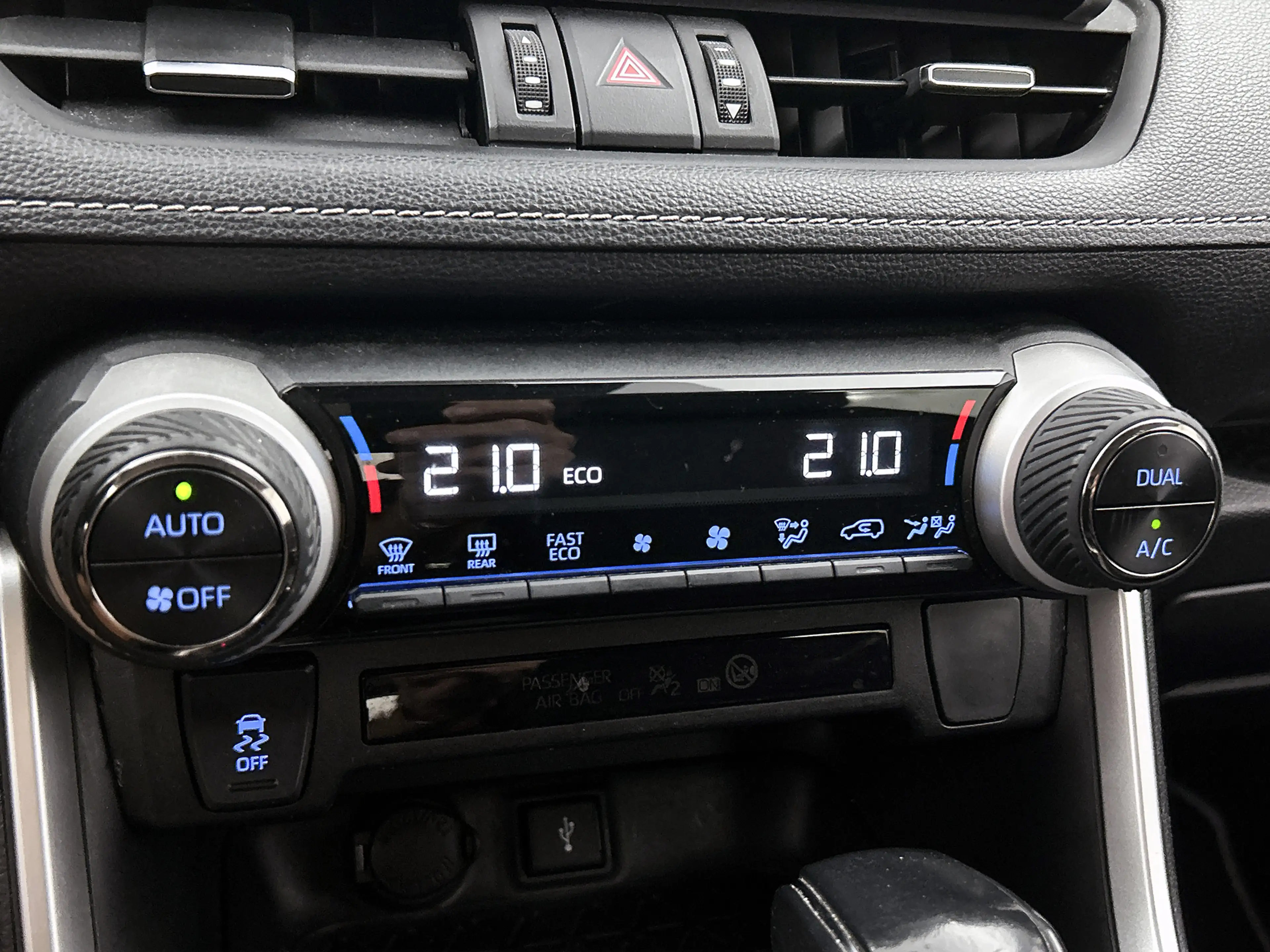 Toyota RAV 4 2.5 Hybrid AWD Active | Trekhaak | 1650kg trekgewi — photo 10