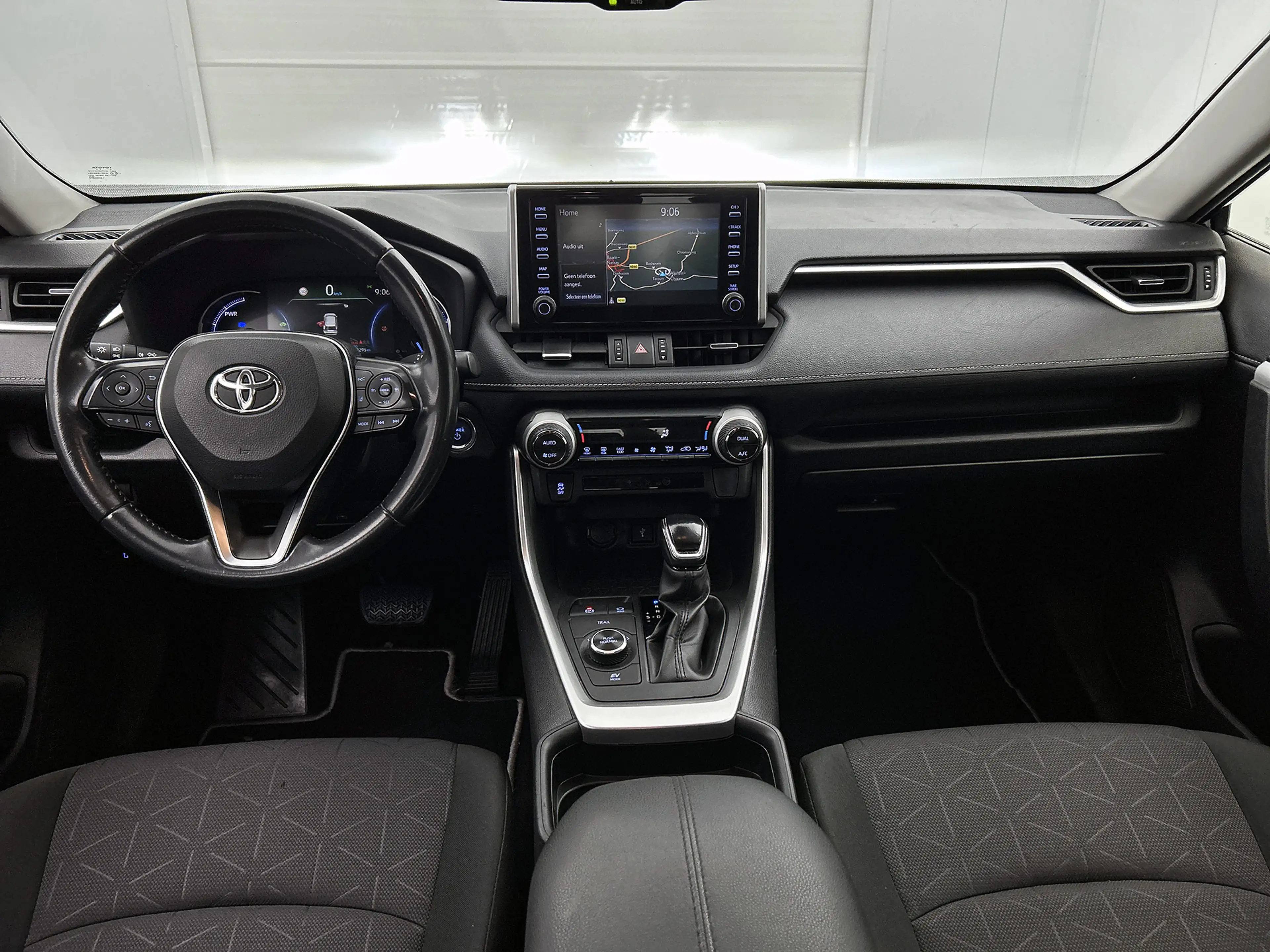 Toyota RAV 4 2.5 Hybrid AWD Active | Trekhaak | 1650kg trekgewi — photo 4