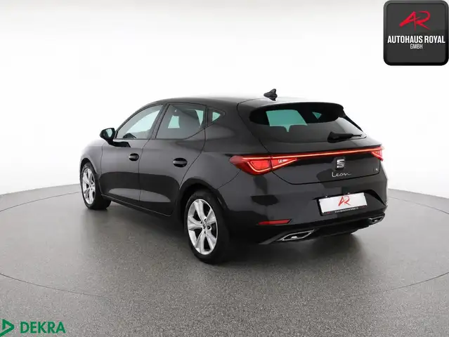 SEAT Leon view 3