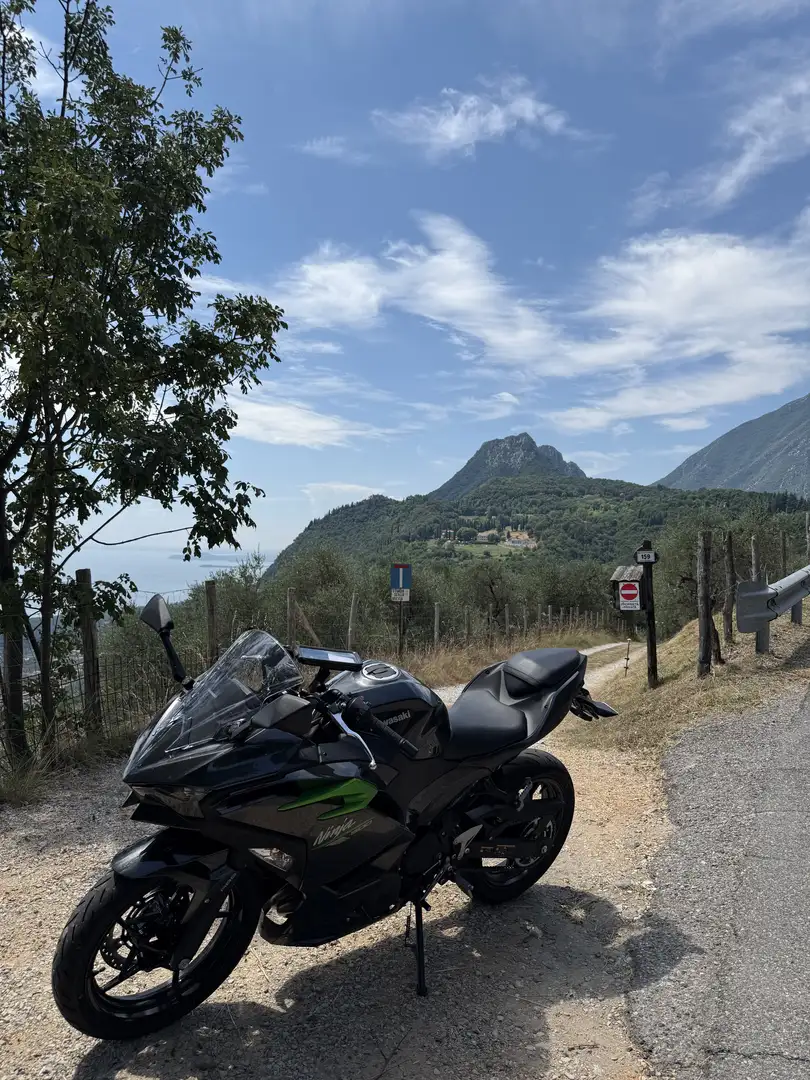 Kawasaki Ninja 400 - 2