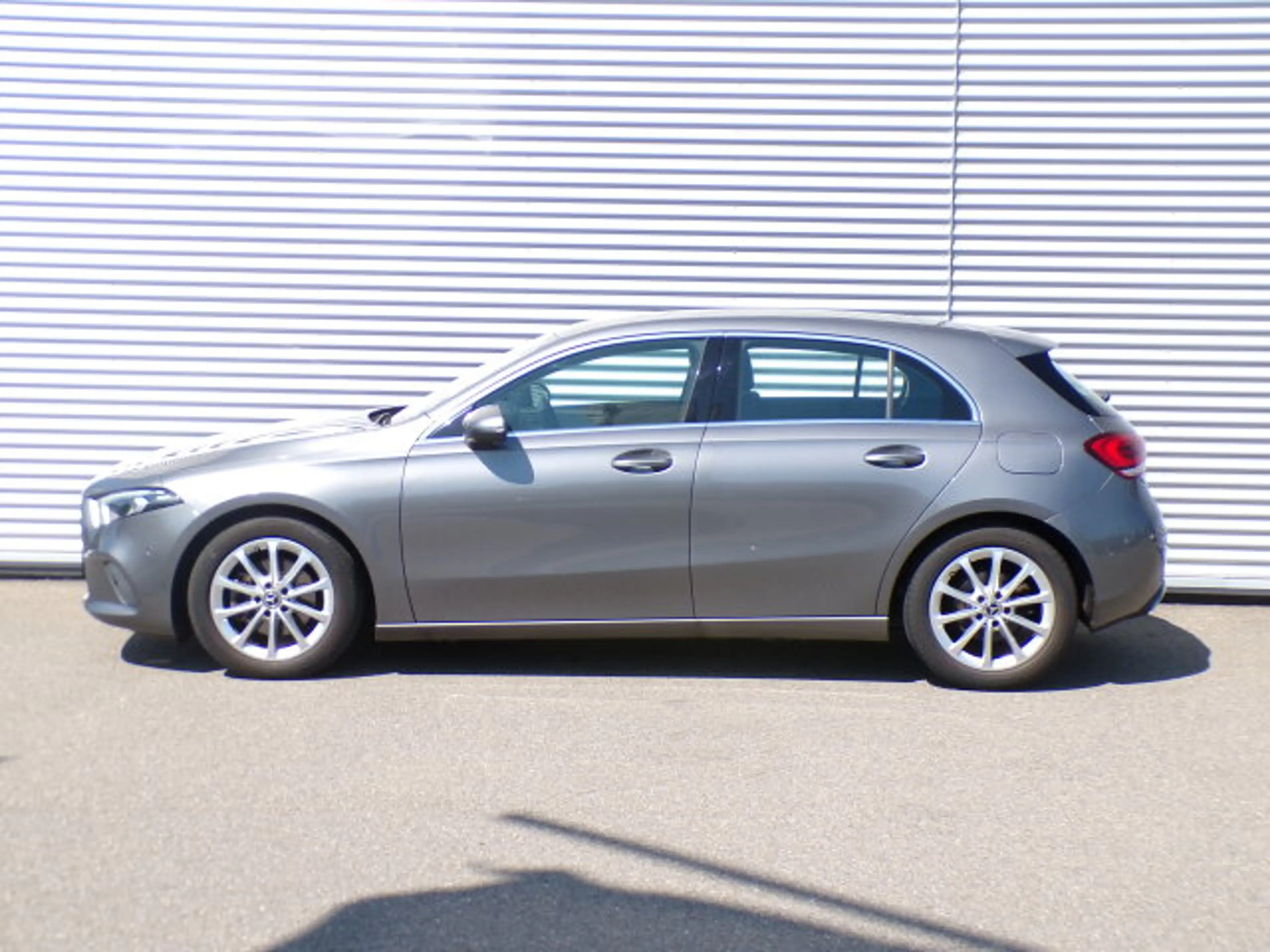 Mercedes-Benz A 200 A 200 Progressive Navi/Autom./LED Klima/Sitzhzg. — photo 3