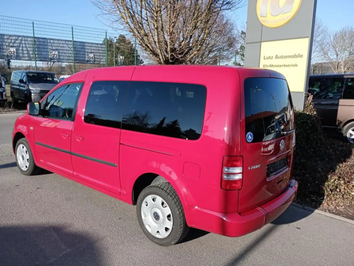 Volkswagen Caddy Rollstuhlumbau Maxi Rot - 2