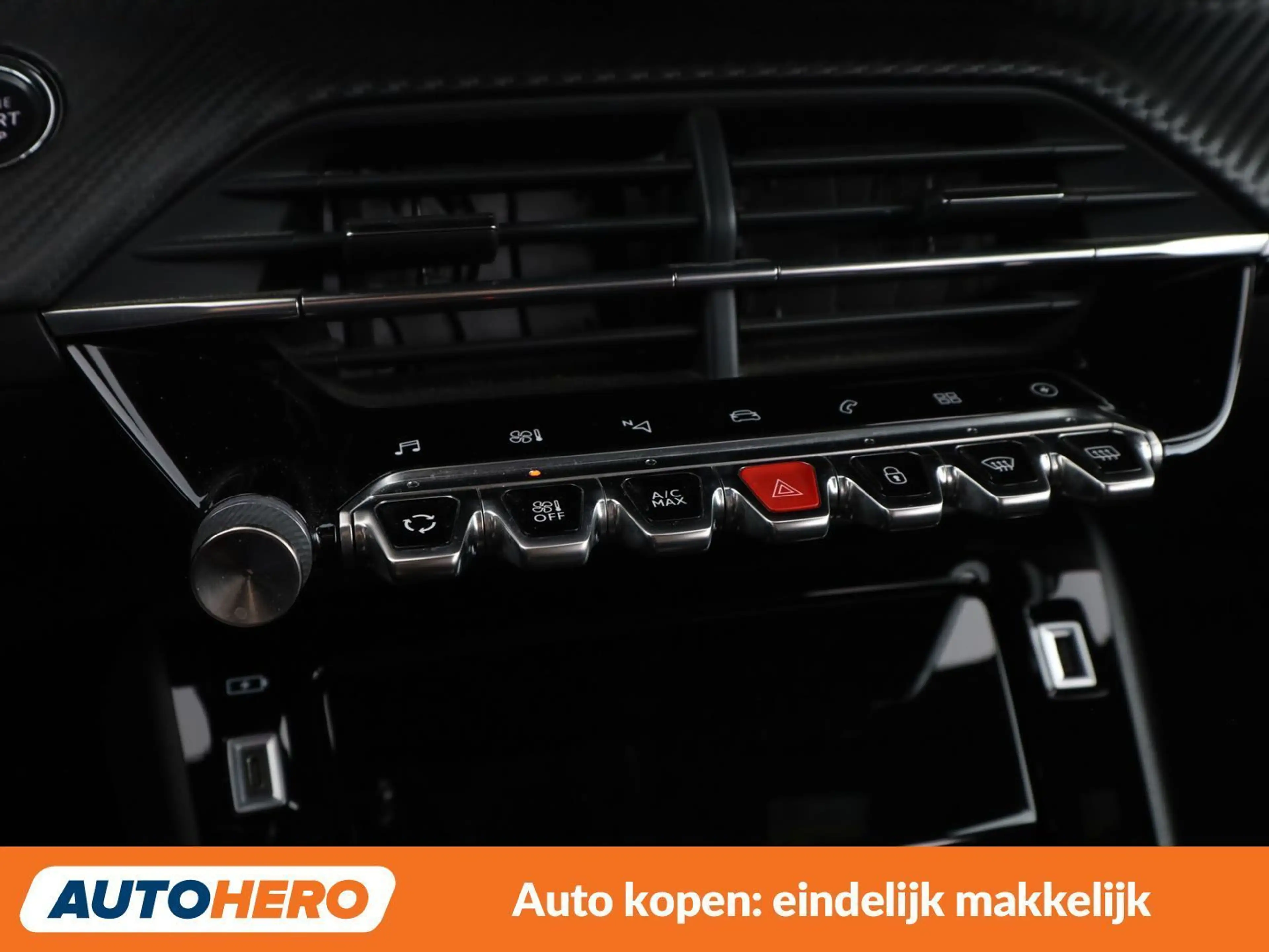 Peugeot e-2008 electric drive 100 kW e GT — photo 25