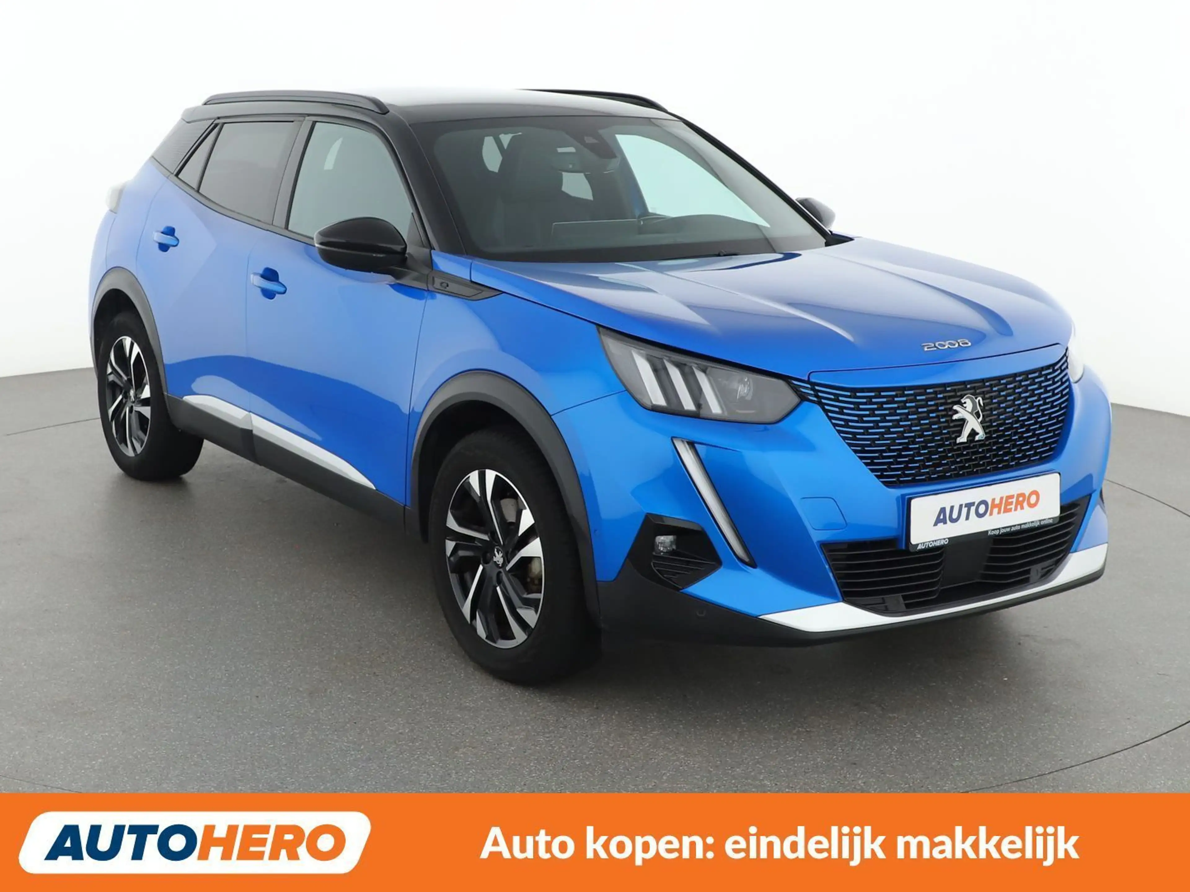 Peugeot e-2008 electric drive 100 kW e GT — photo 9