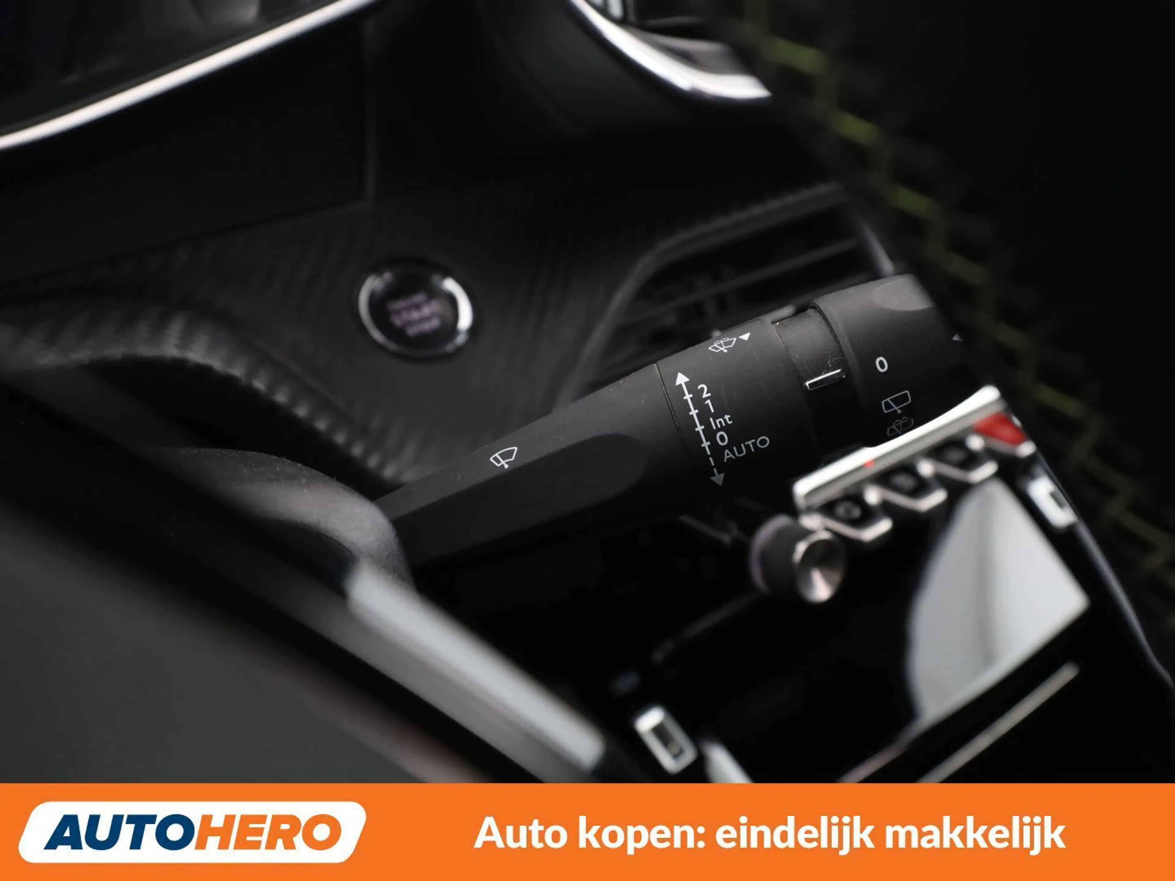 Peugeot e-2008 electric drive 100 kW e GT — photo 29