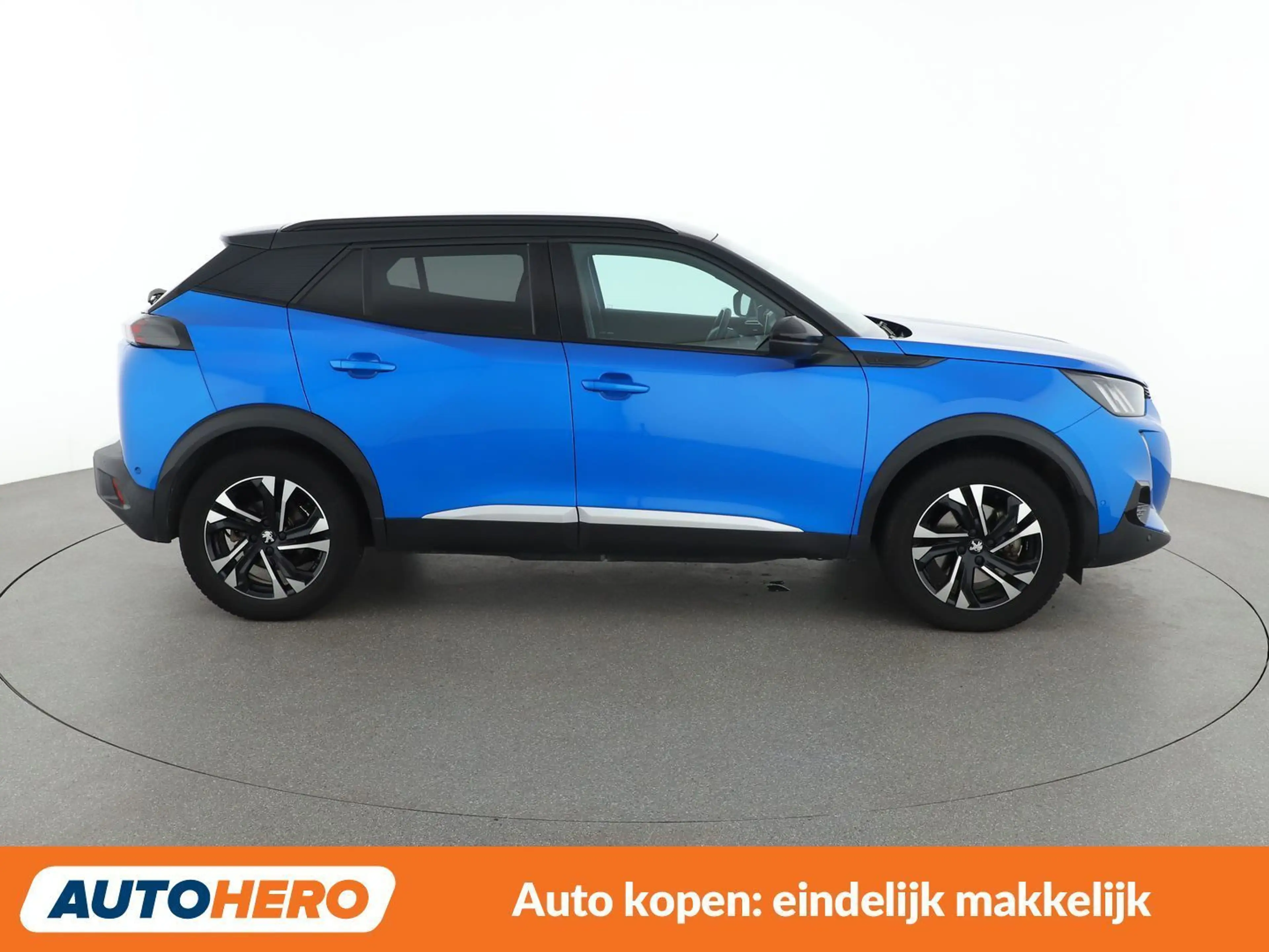 Peugeot e-2008 electric drive 100 kW e GT — photo 8