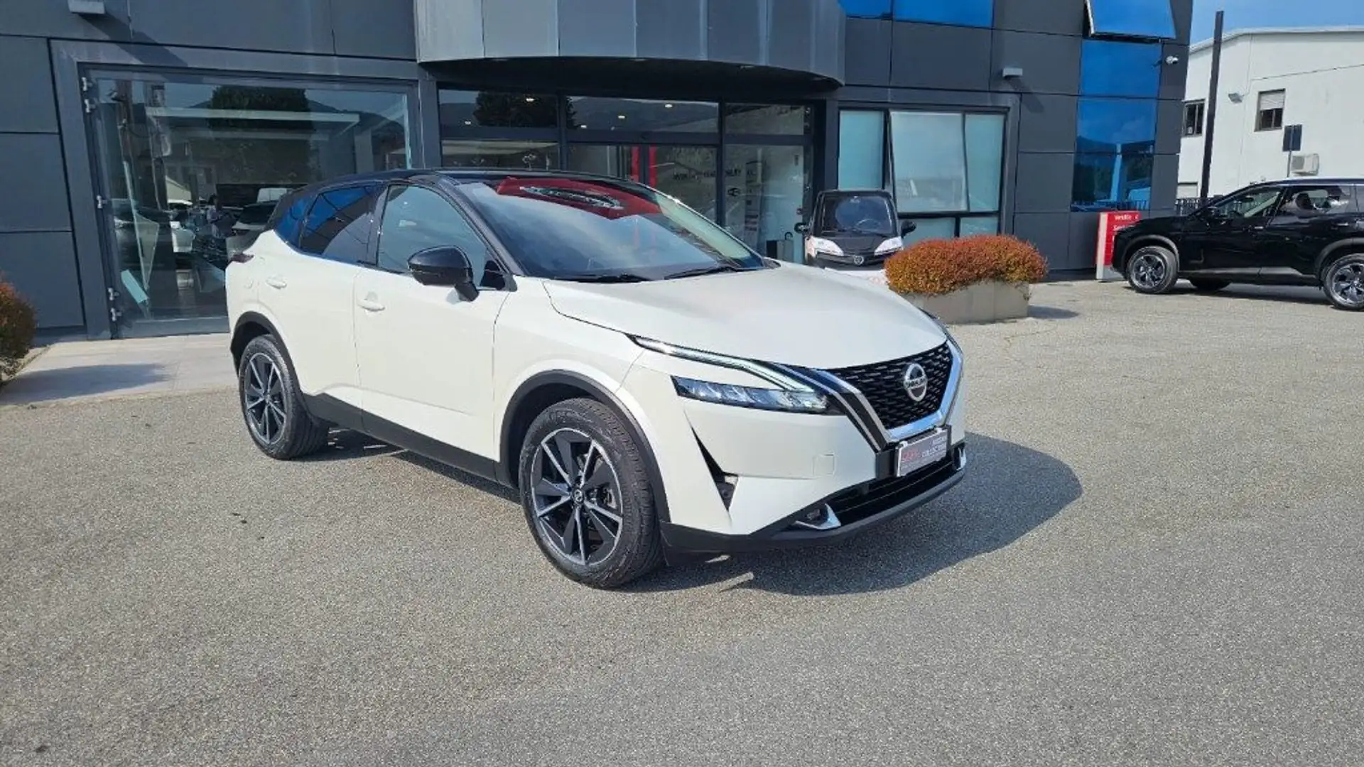 Nissan Qashqai MHEV 140 CV N-Style Bianco - 2