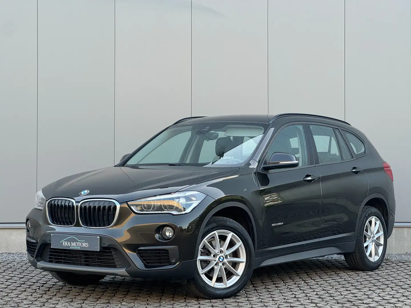 BMW X1 2.0 dA sDrive18 * BTW * LED HUD Leder Garantie * Marrón - 1