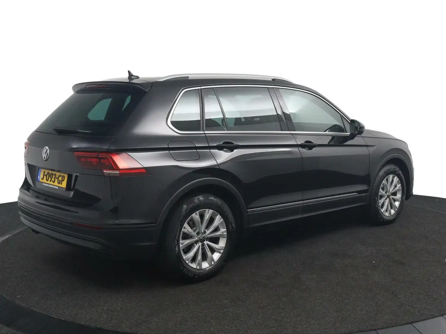 Volkswagen Tiguan 1.5 TSI Comfortline Business | Camera | Adaptive C Noir - 2