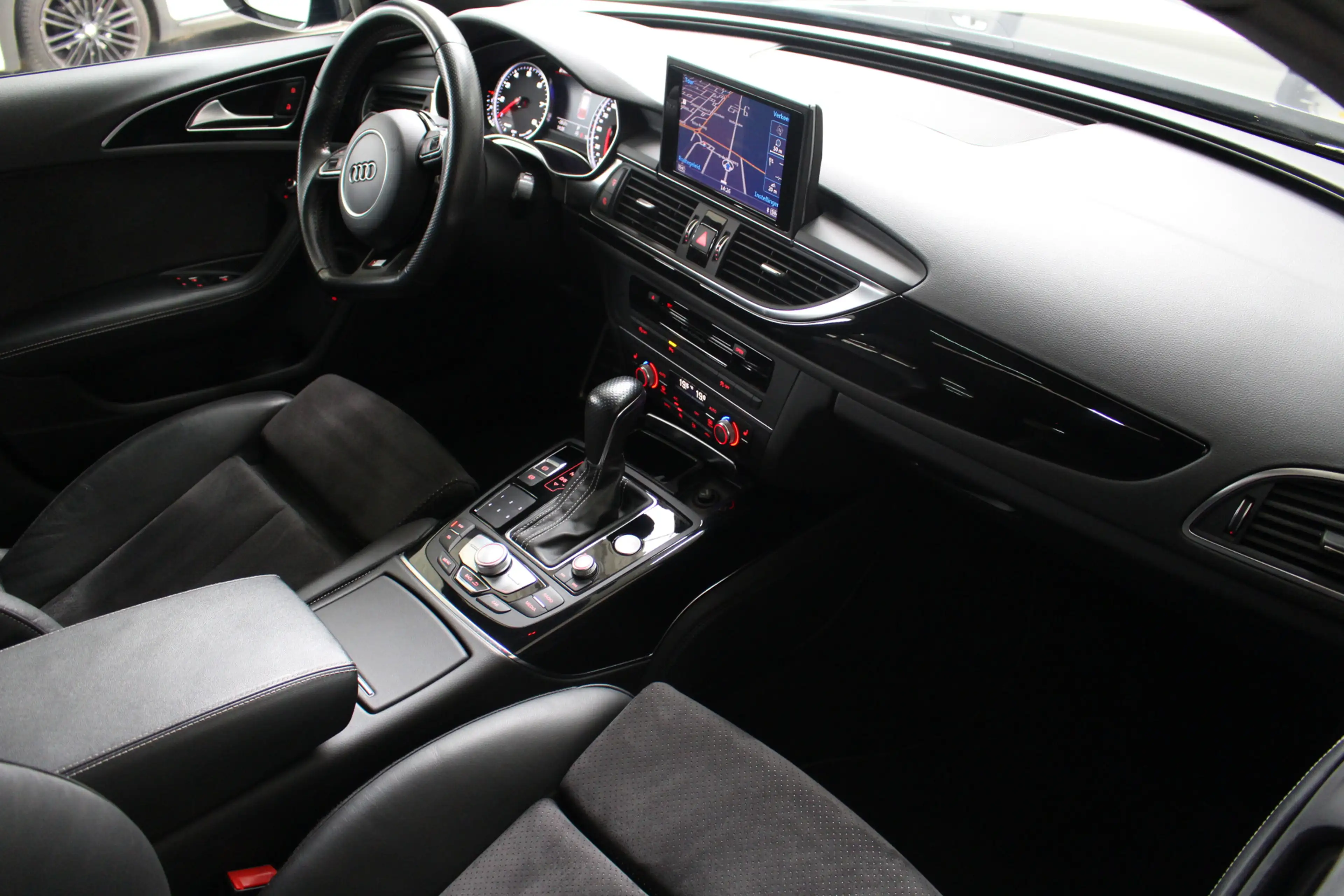 Audi A6 Avant 1.8 TFSI S-Line Sport Panoramadak | Stoelver — photo 6