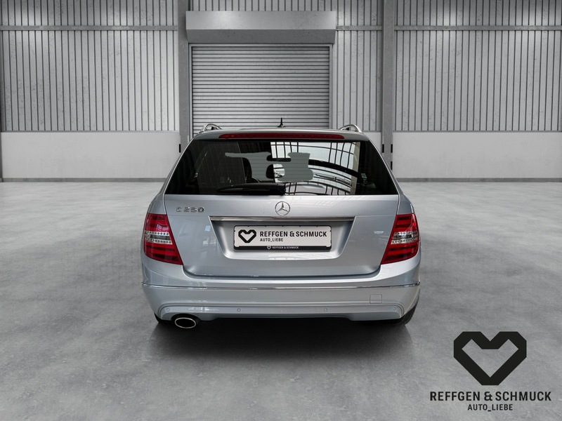 Mercedes-Benz C 250 T AVANTGARDE STYLE LEDER+NAV+XENON+AHK+ALU — photo 3