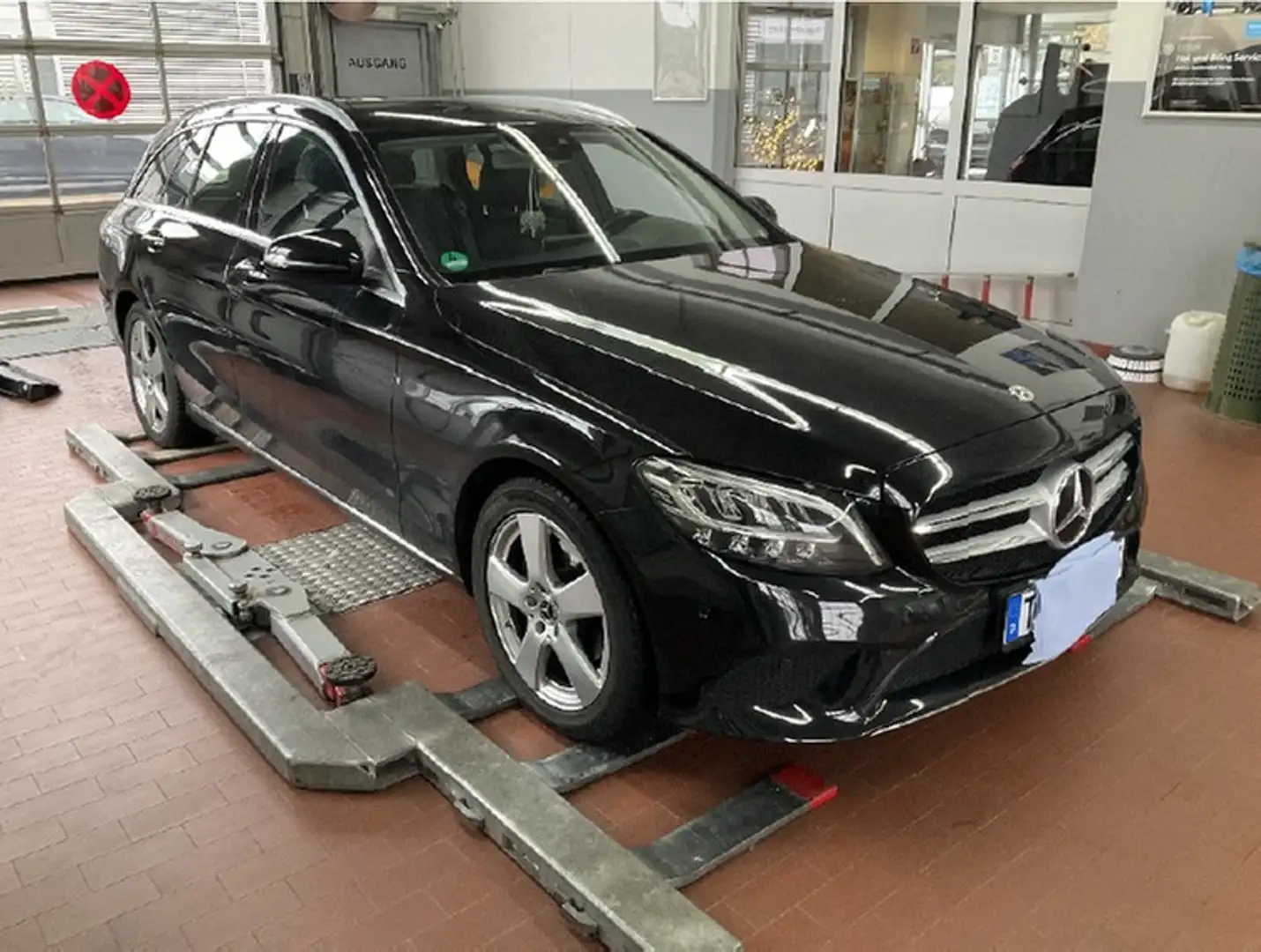 Mercedes-Benz C 180 T-Modell Avantgarde Navi, Rückfahrkamera Schwarz - 2