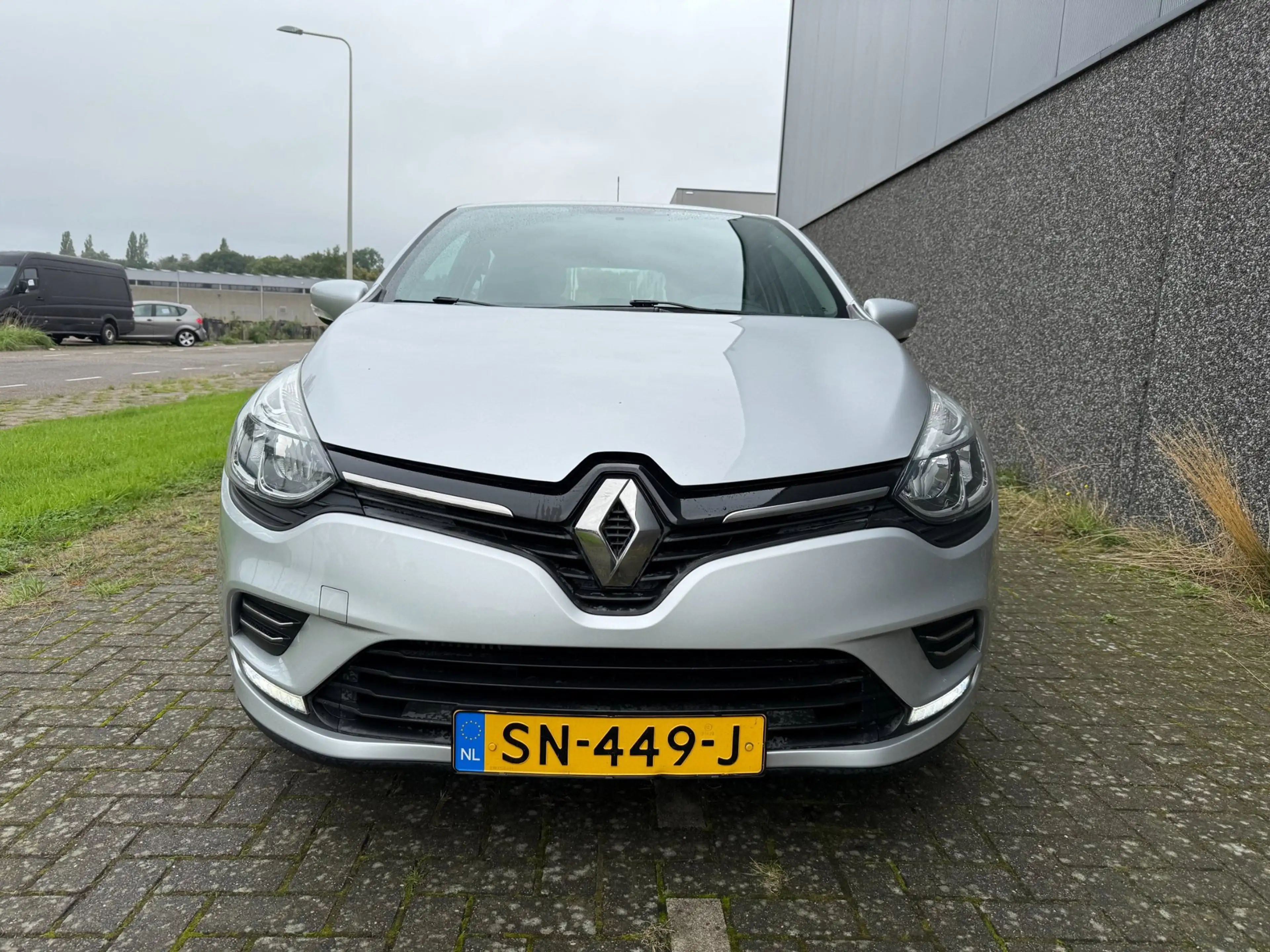 Renault Clio 0.9 TCe Zen/Dealer OH/2de eigen/APK tot 06-2027! — photo 3