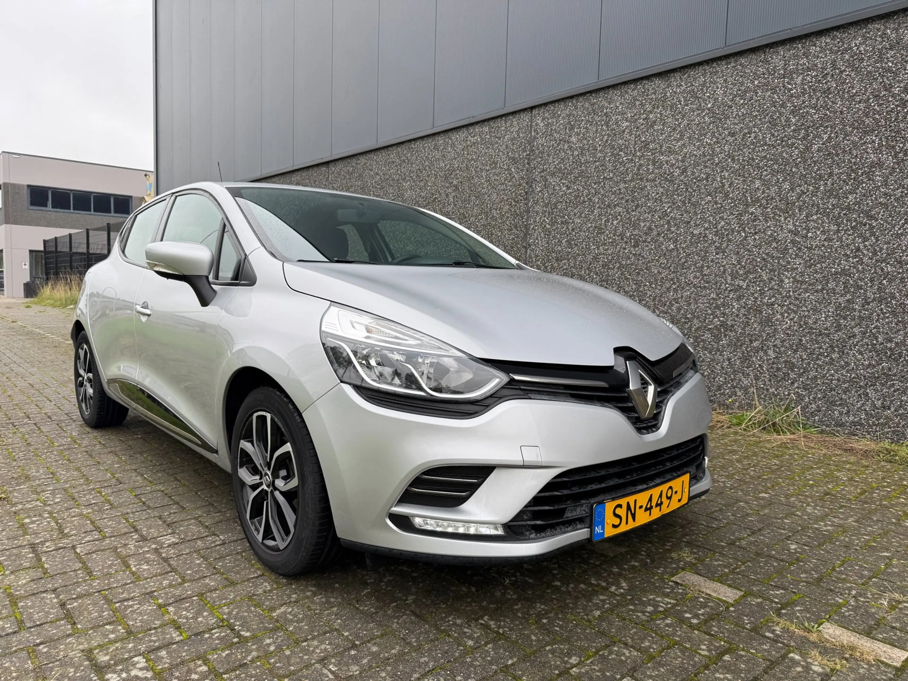 Renault Clio 0.9 TCe Zen/Dealer OH/2de eigen/APK tot 06-2027! — photo 4