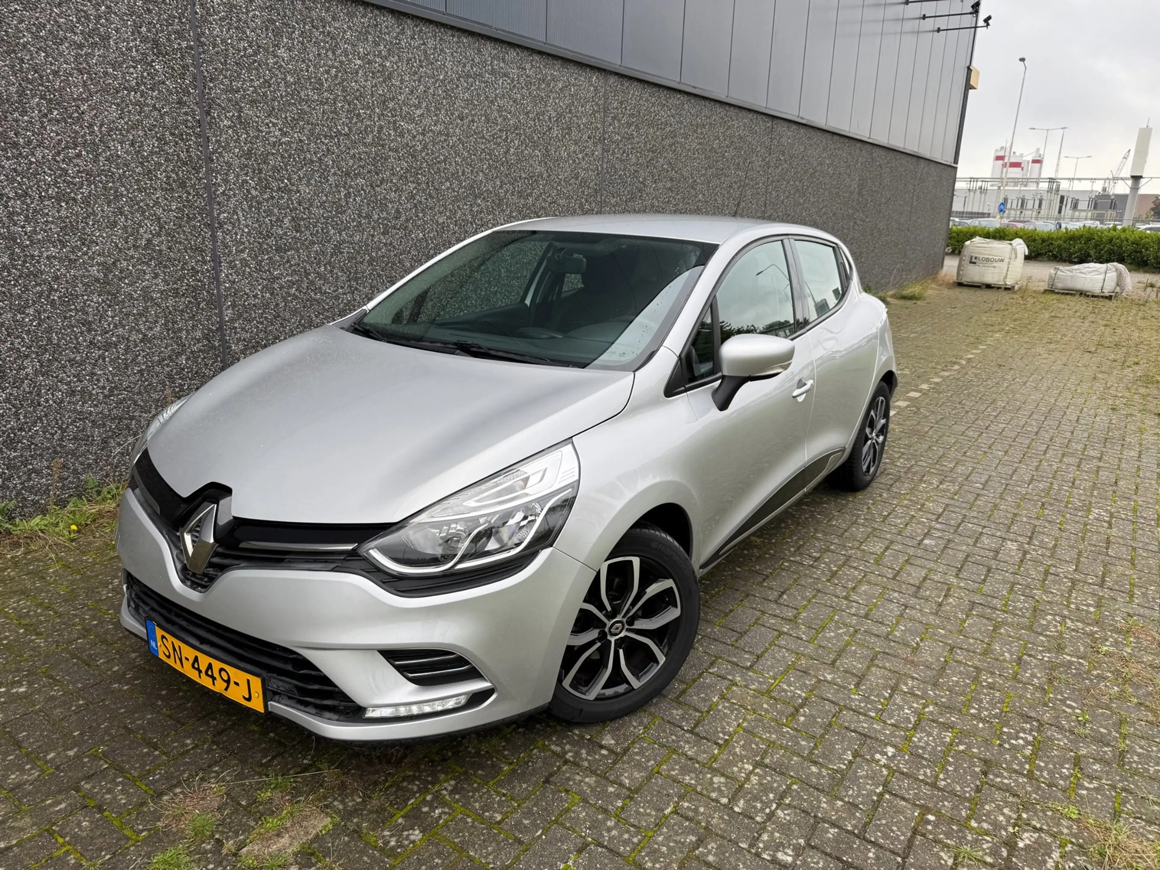 Renault Clio 0.9 TCe Zen/Dealer OH/2de eigen/APK tot 06-2027! — photo 2