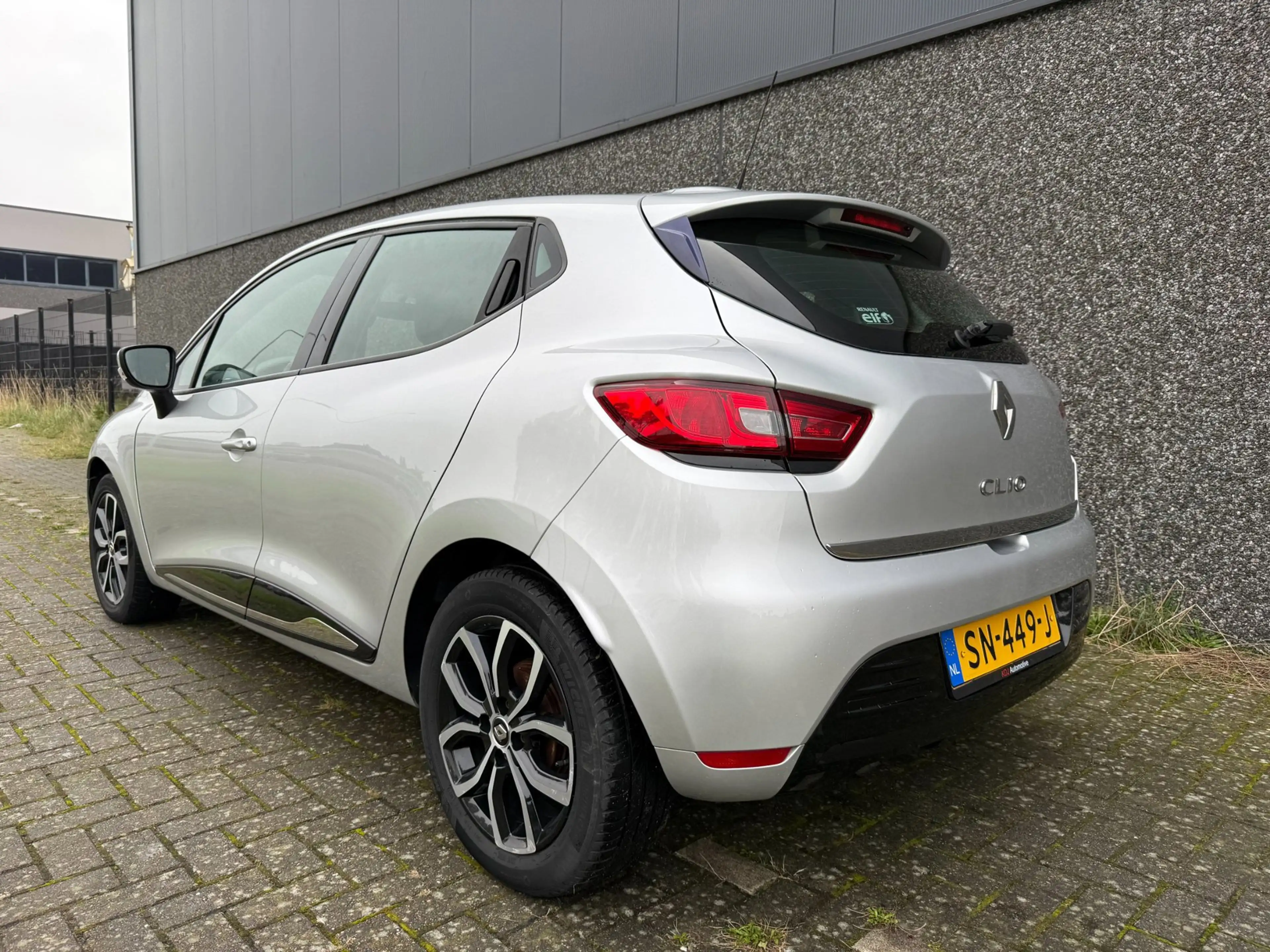 Renault Clio 0.9 TCe Zen/Dealer OH/2de eigen/APK tot 06-2027! — photo 8