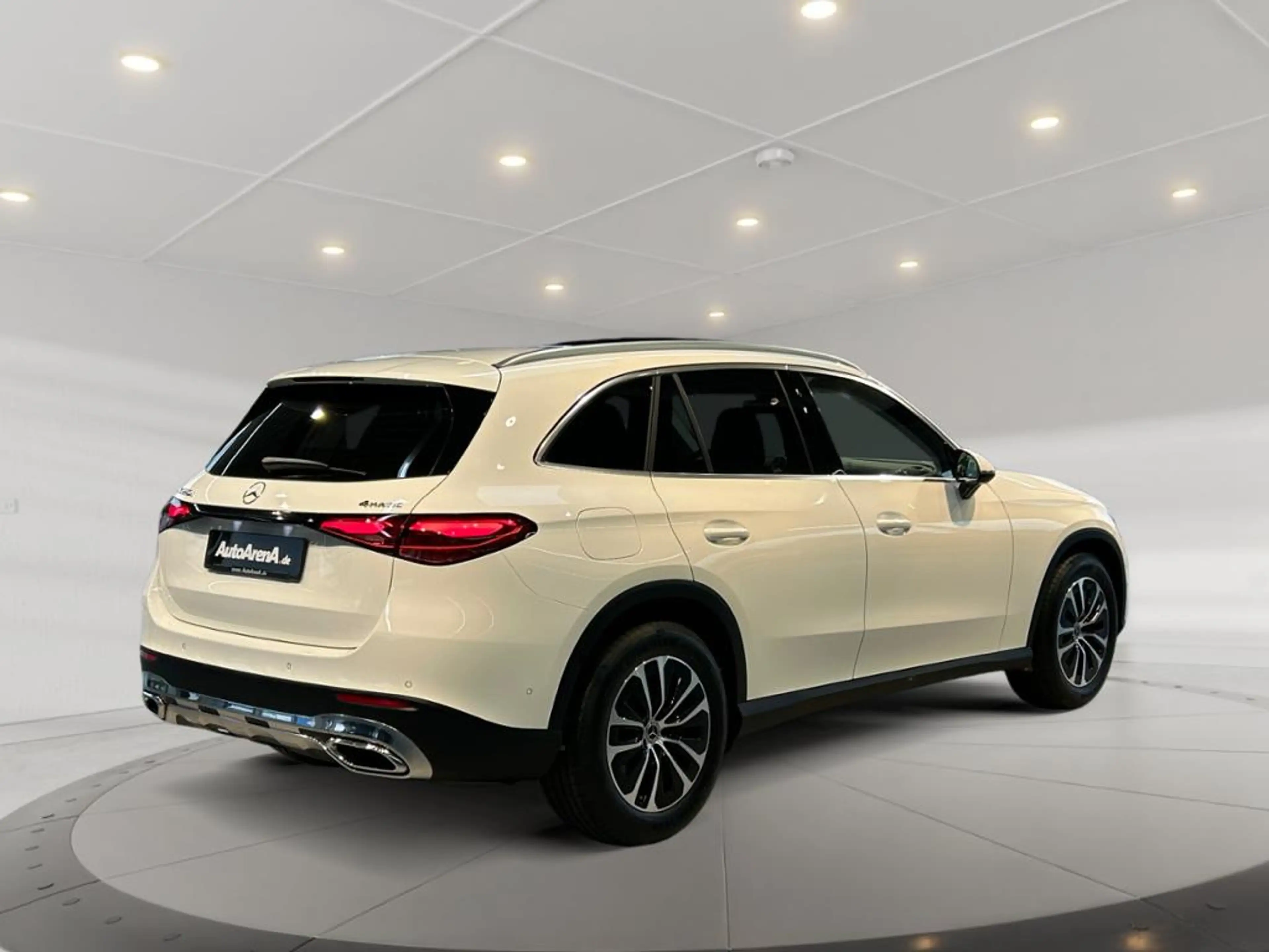Mercedes-Benz GLC 220 d 4matic Avantgarde Avantgarde+MBUX+AHK — photo 4