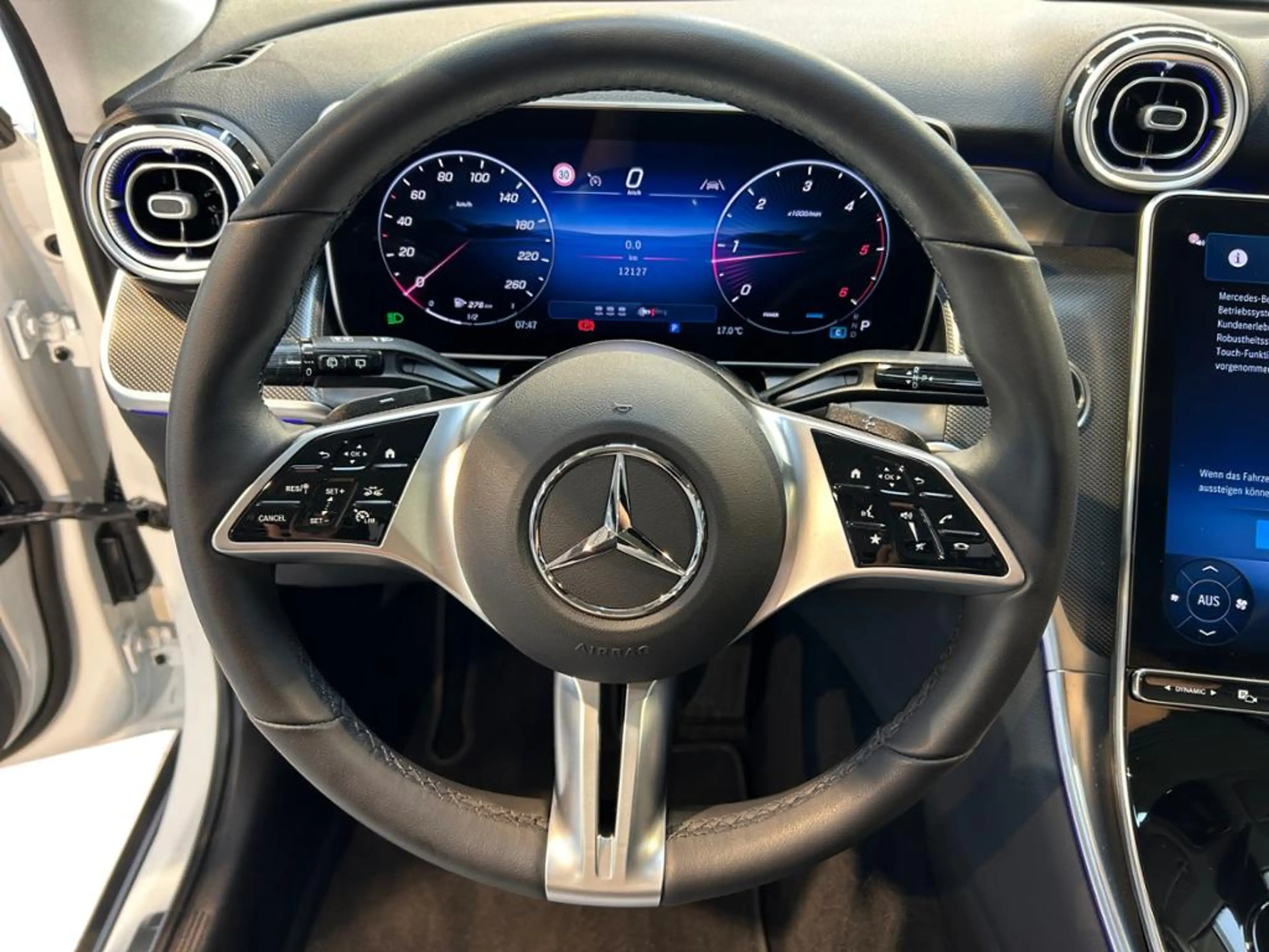 Mercedes-Benz GLC 220 d 4matic Avantgarde Avantgarde+MBUX+AHK — photo 15