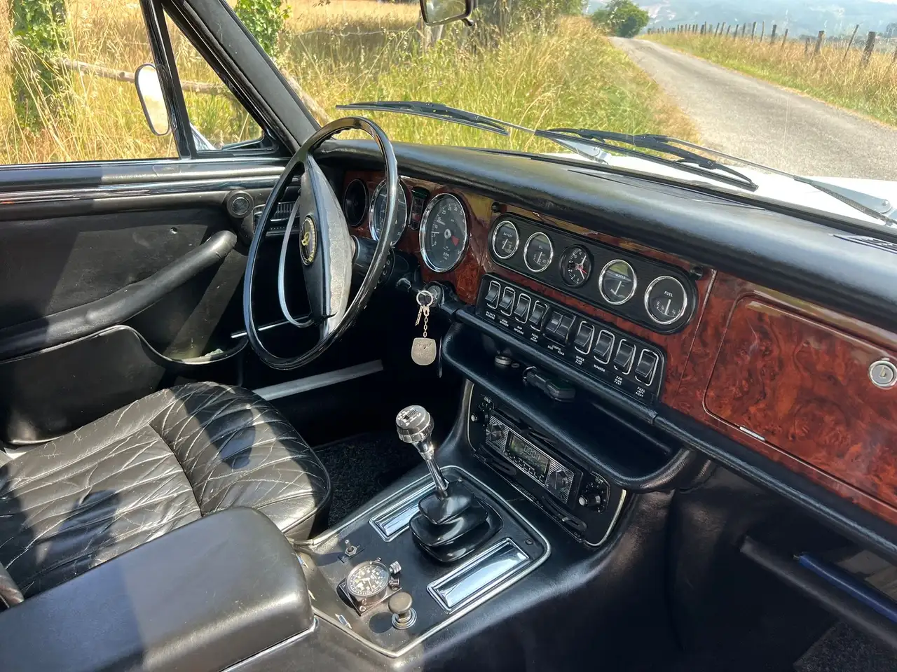 Jaguar XJ6 4.2 Daimler Sovereign Serie 1 Manual, foto 6
