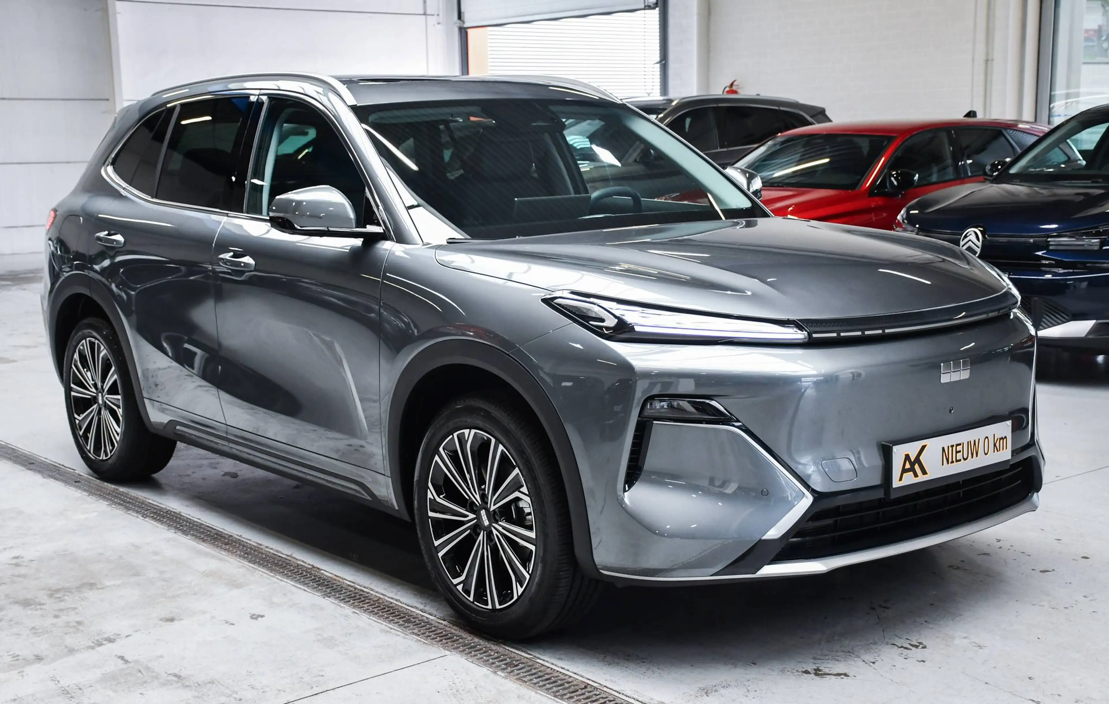 Geely Starray EM-i Pro+ 18,4 kWh NIEUW - NAVIGATIE / OPEN PANO-DAK / LEDER / CAMERA / ACC / BLIS / PDC — photo 2