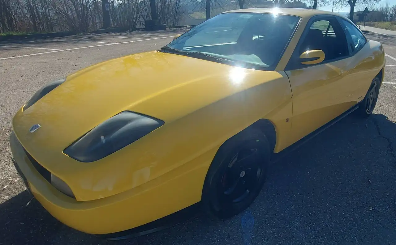 Fiat Coupe 1.8 16v, foto 1