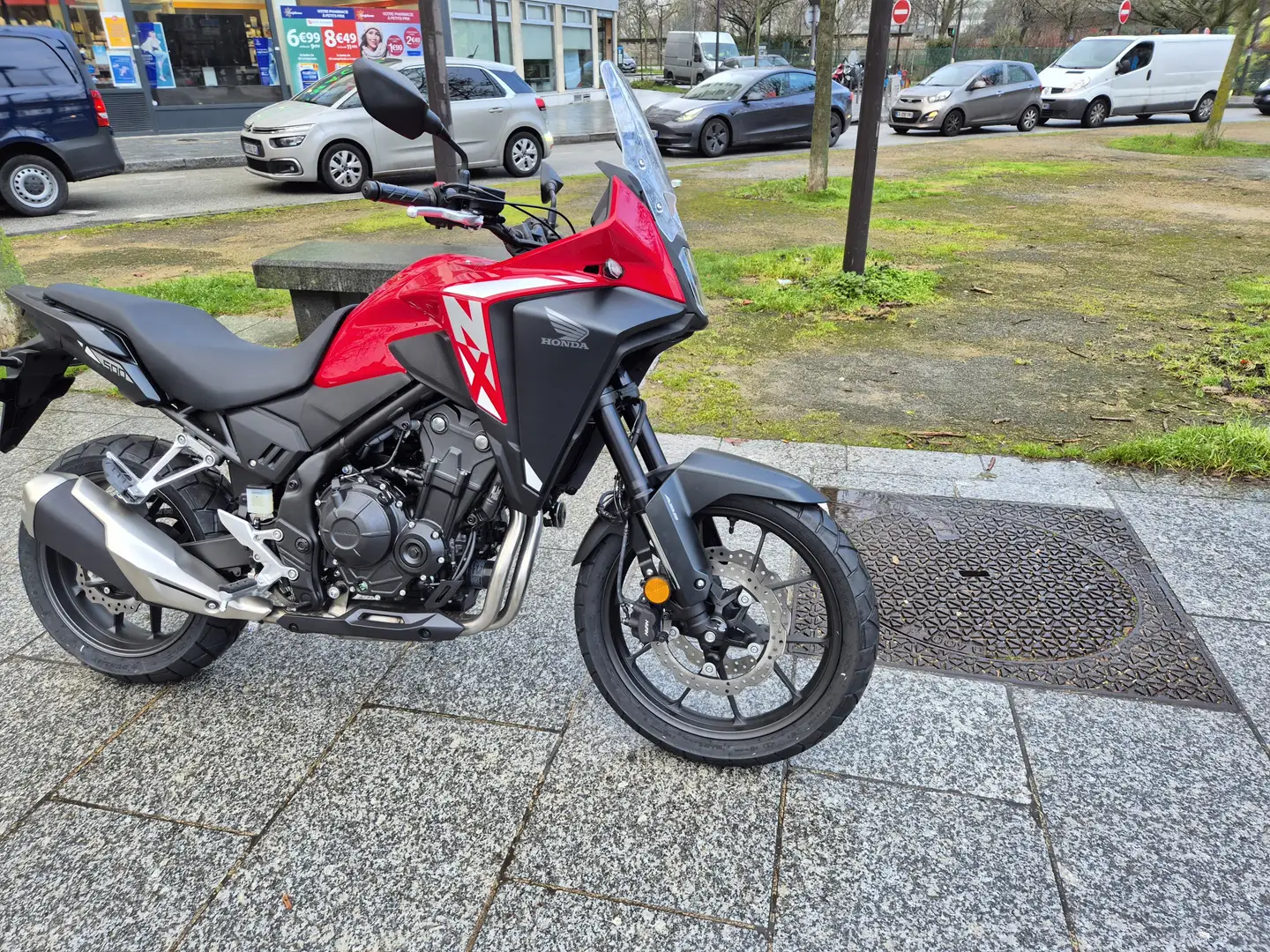 Honda NX 500 Rojo - 1