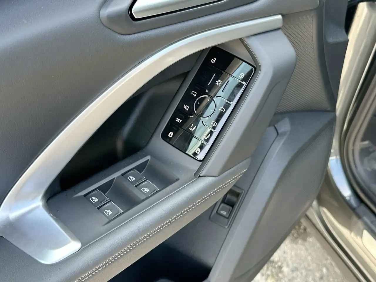 Audi Q5 снимка Audi Q5