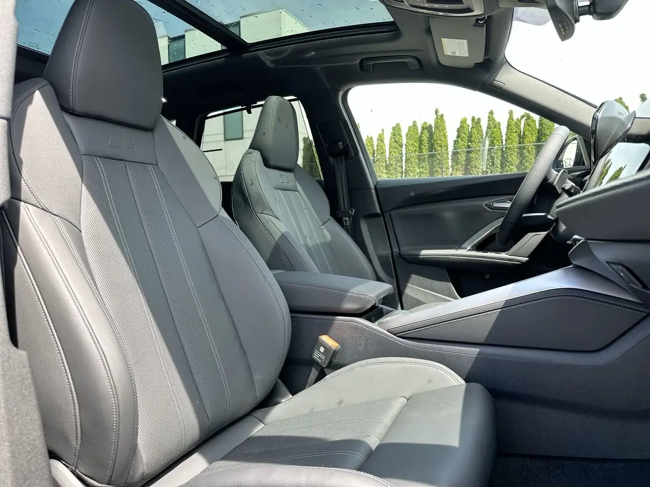 Audi Q5 снимка Audi Q5