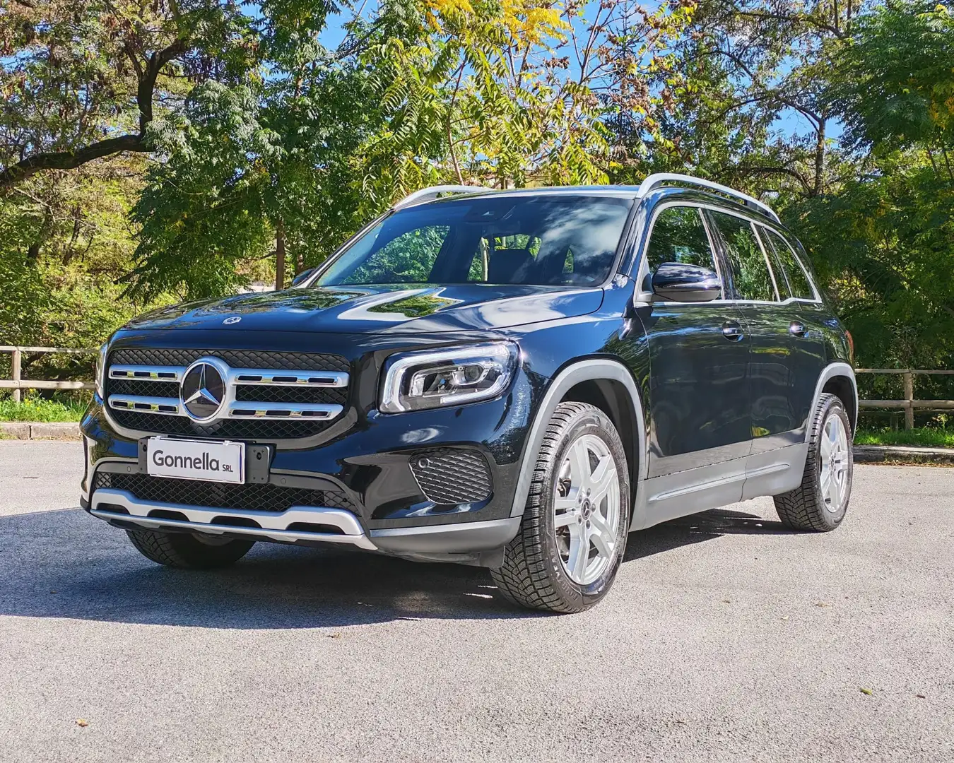 Mercedes-Benz GLB 180 d Business Extra auto Noir - 1