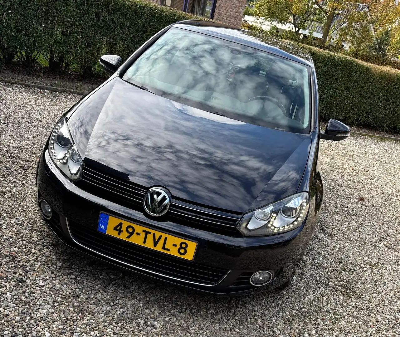 Volkswagen Golf 1.2 TSI BlueMotion Technology Trendline Zwart - 1