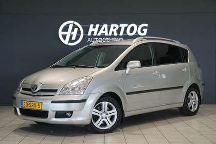 Toyota Verso 1.8 VVT-i Terra 7p. AUTOMAAT + CAMERAS / TREKHAAK