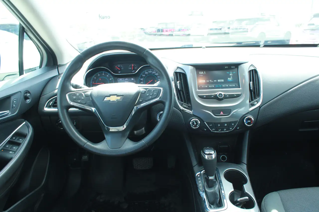 Chevrolet Cruze снимка Chevrolet Cruze