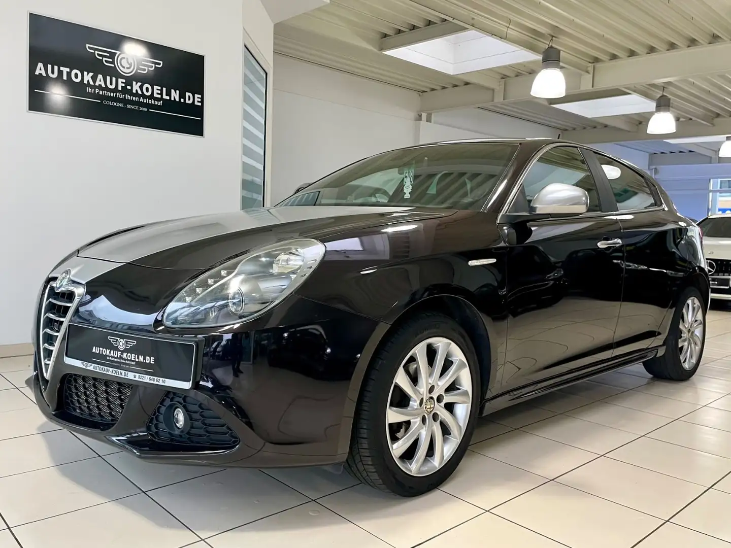 Alfa Romeo Giulietta Turismo 1,4 88kW/Klima/Alus Noir - 2
