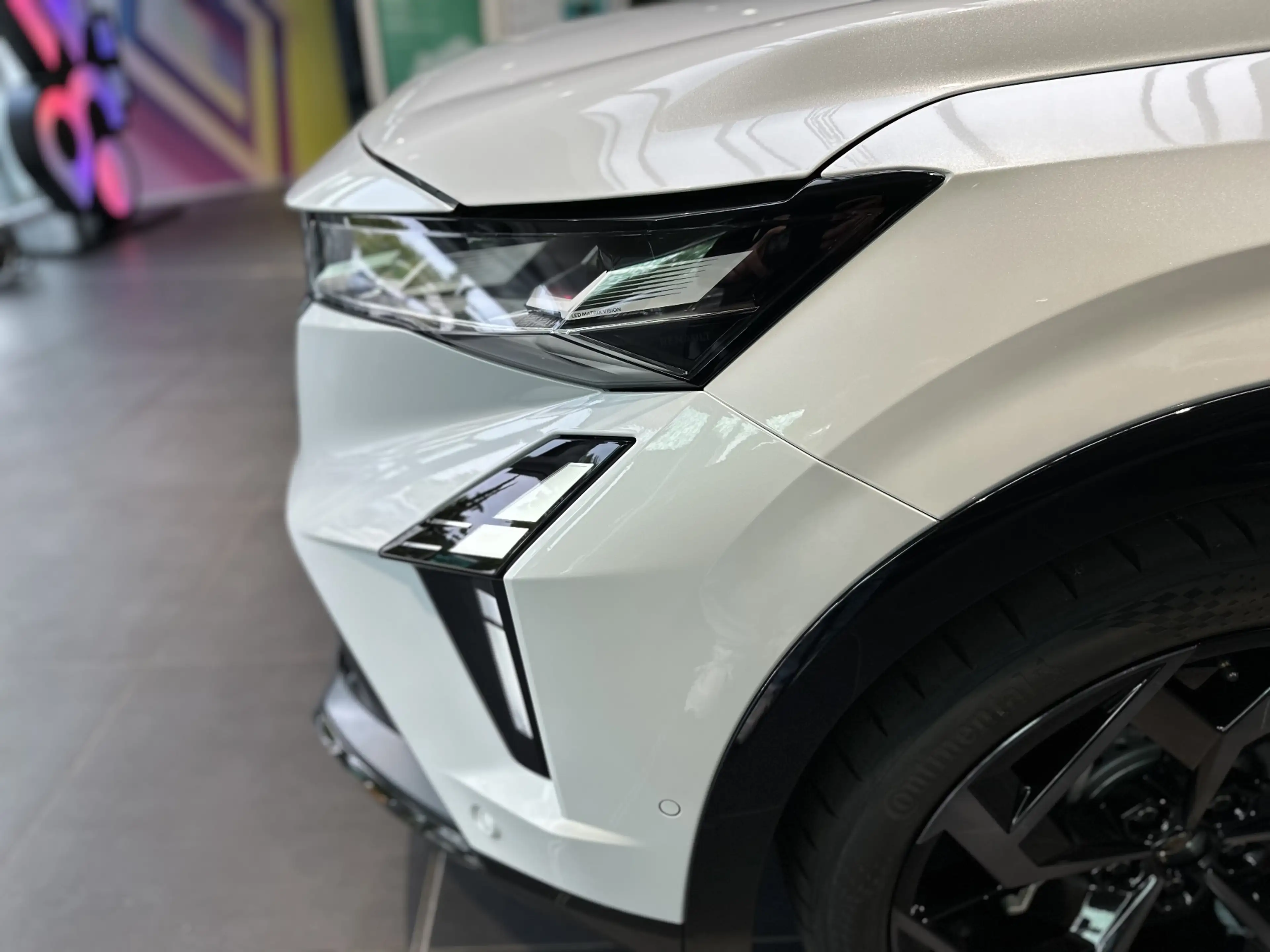 Renault Rafale Atelier Alpine Hyper Hybrid 4x4-300 PS — photo 4
