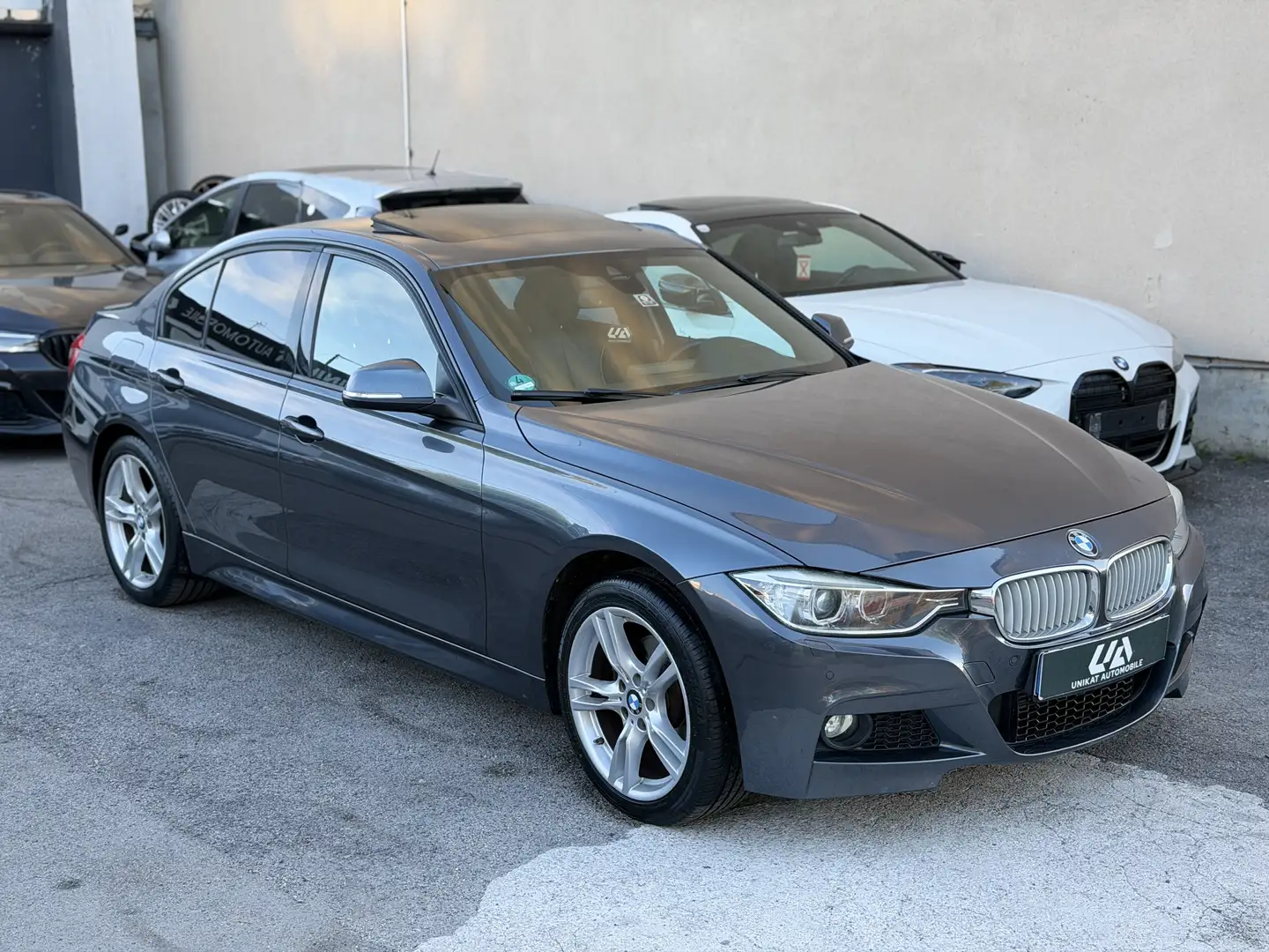 BMW 320 320d M-Paket *SCHIEBEDACH*HUD* Grau - 2