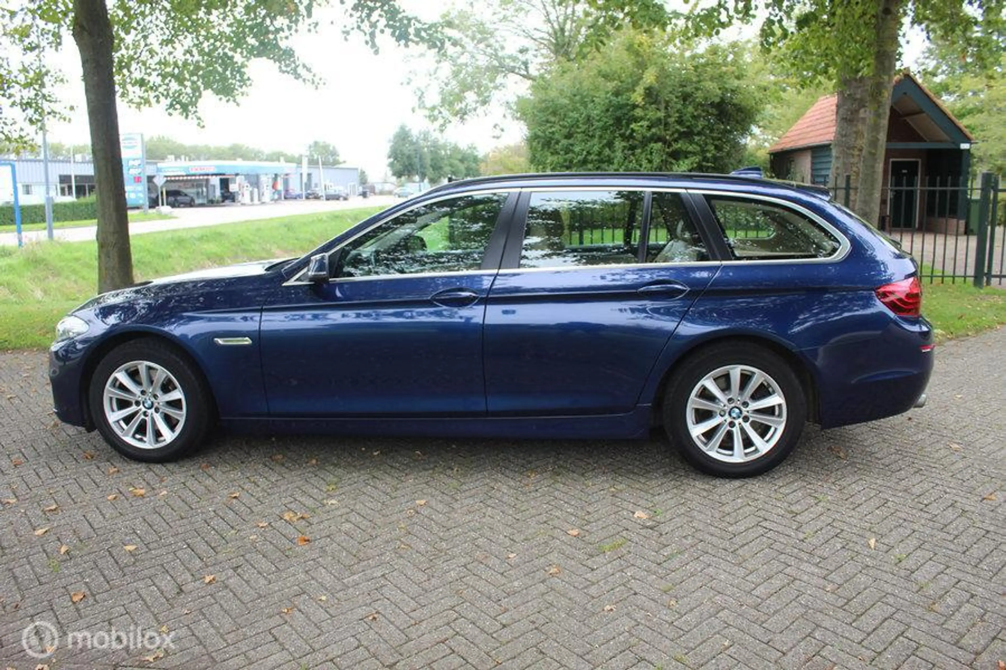BMW 518 5-serie Touring 518d — photo 9