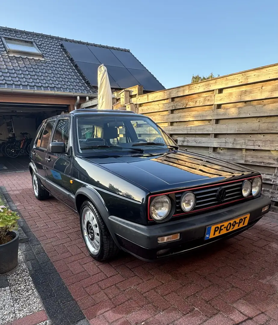 Volkswagen Golf 1.8 90pk GL 5 deurs schuifdak oldtimer Azul - 1