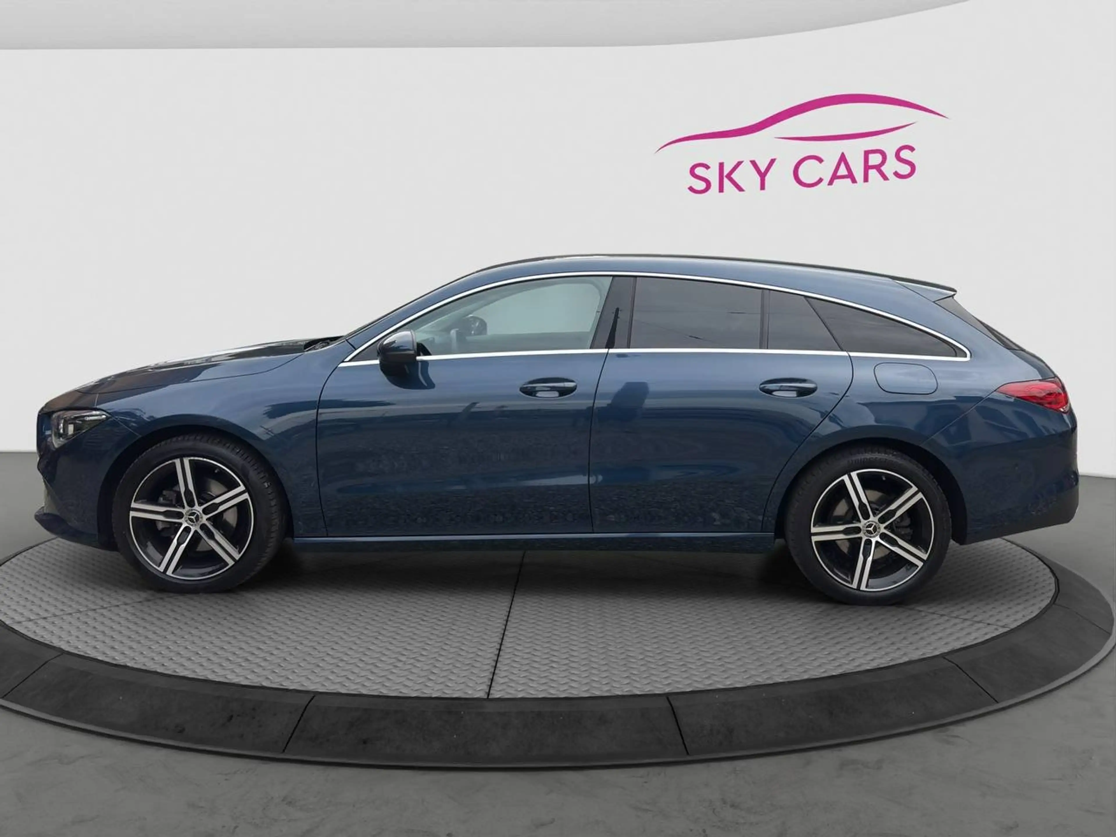 Mercedes-Benz CLA 200 CLA 200 d SB | MULTIBEAM | MBUX | 18" | DAB | LED — photo 4