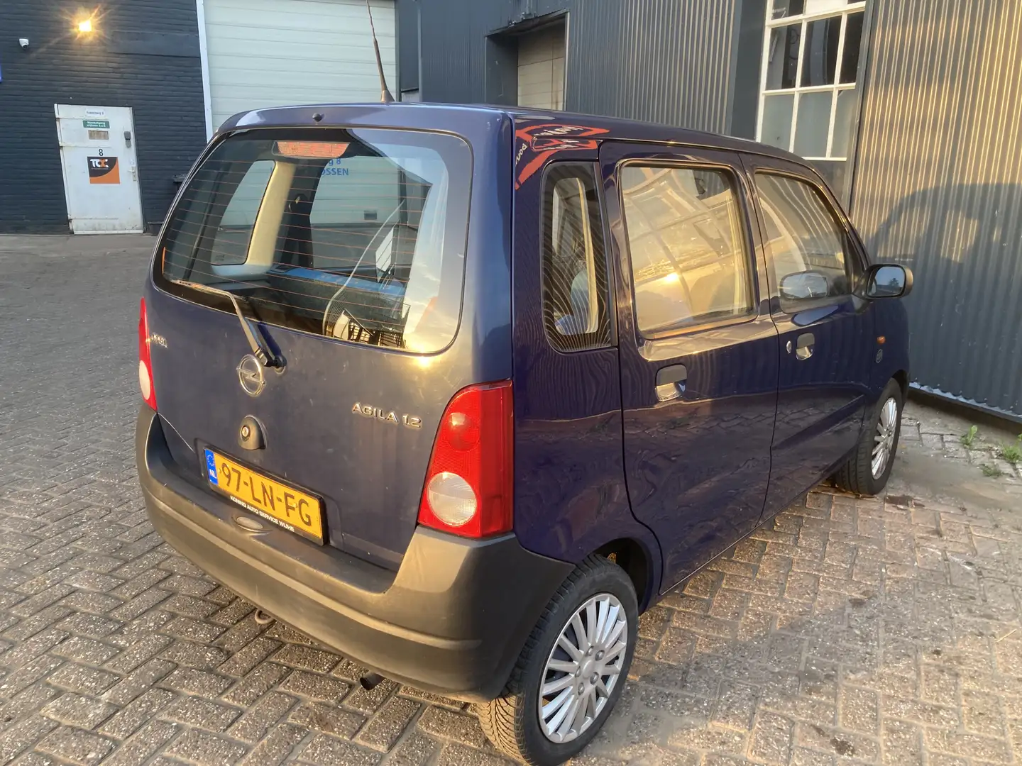 Opel Agila 1.0-12V Bleu - 2
