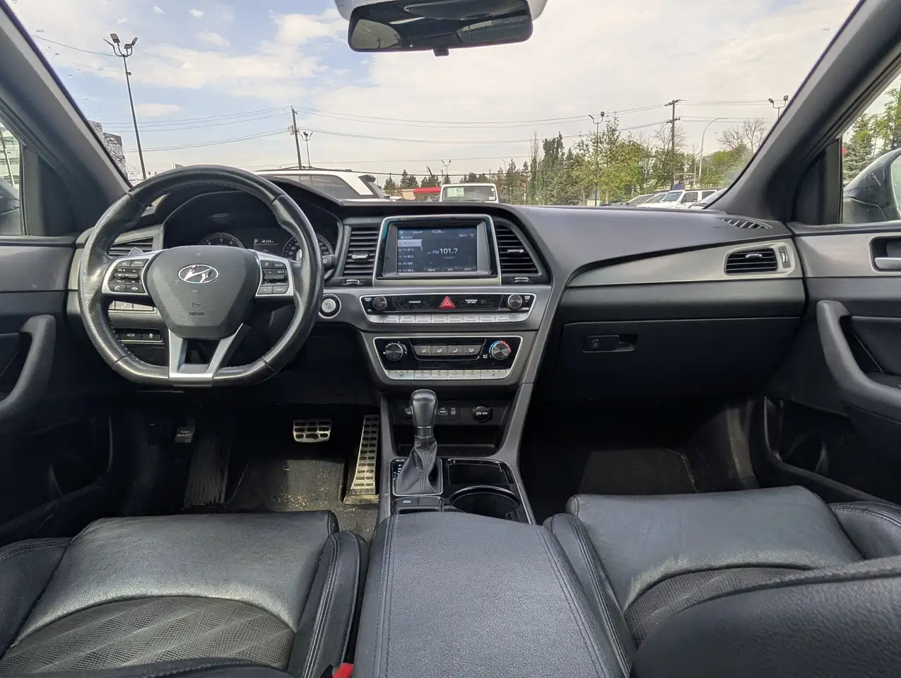 Hyundai SONATA снимка Hyundai SONATA