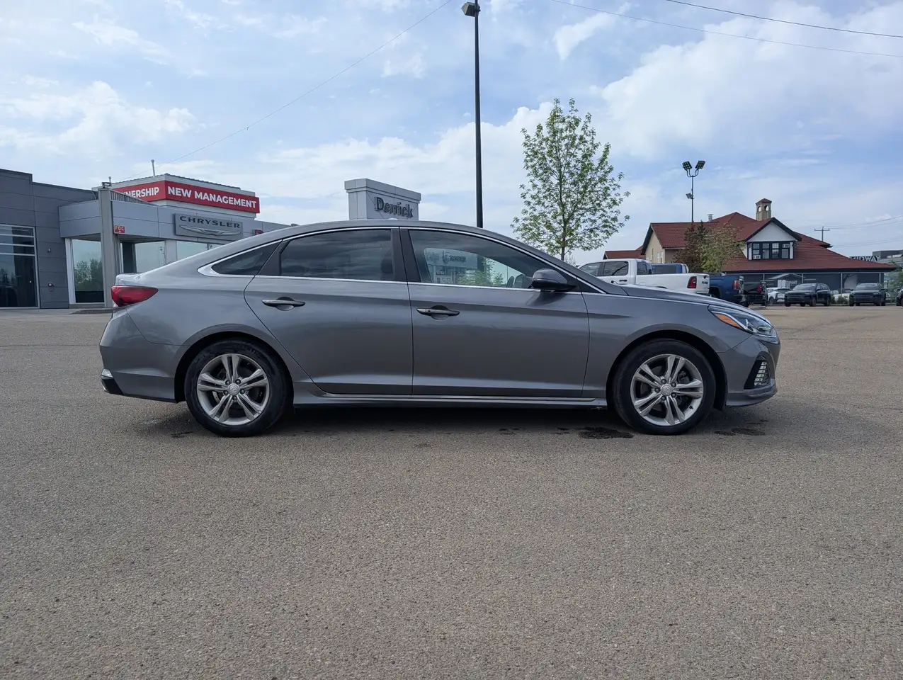 Hyundai SONATA снимка Hyundai SONATA