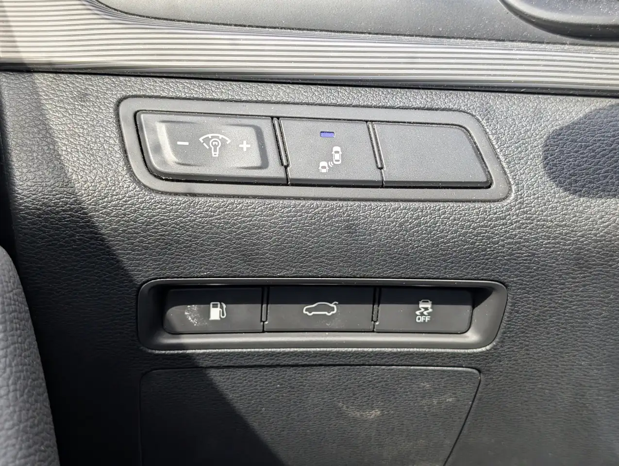 Hyundai SONATA снимка Hyundai SONATA